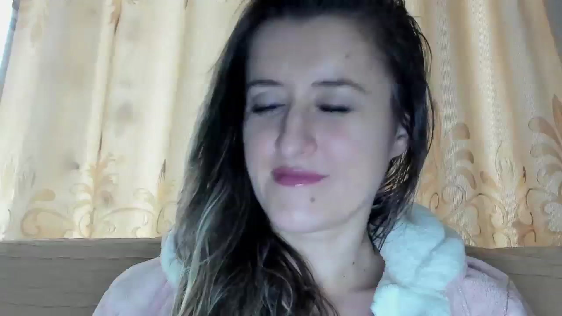 Gallery image thumbnail from BestDream's myfreecams stream on, 11/25/2023, 12:33 image 1 of 20