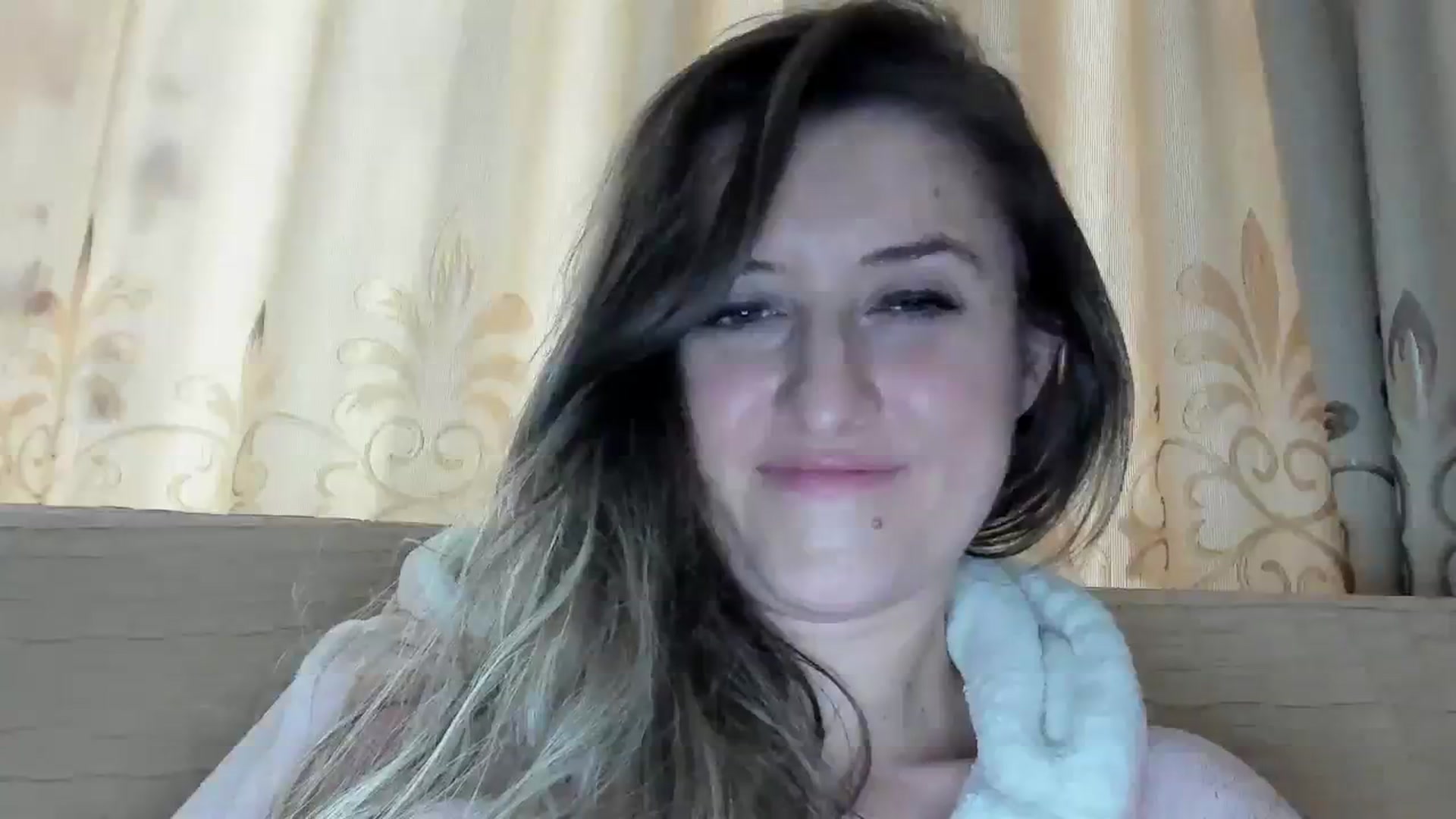 Gallery image thumbnail from BestDream's myfreecams stream on, 11/26/2023, 10:07 image 14 of 20
