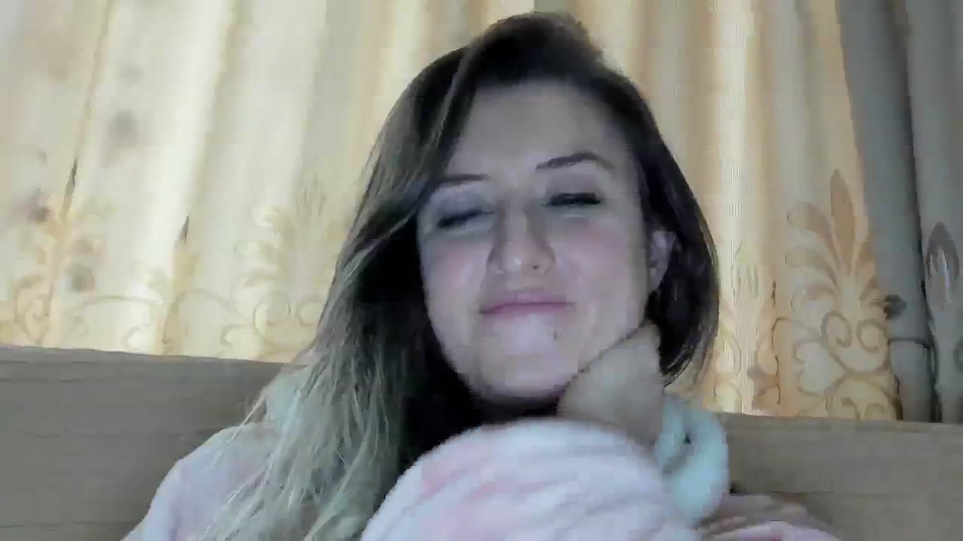 Gallery image thumbnail from BestDream's myfreecams stream on, 11/26/2023, 10:07 image 17 of 20