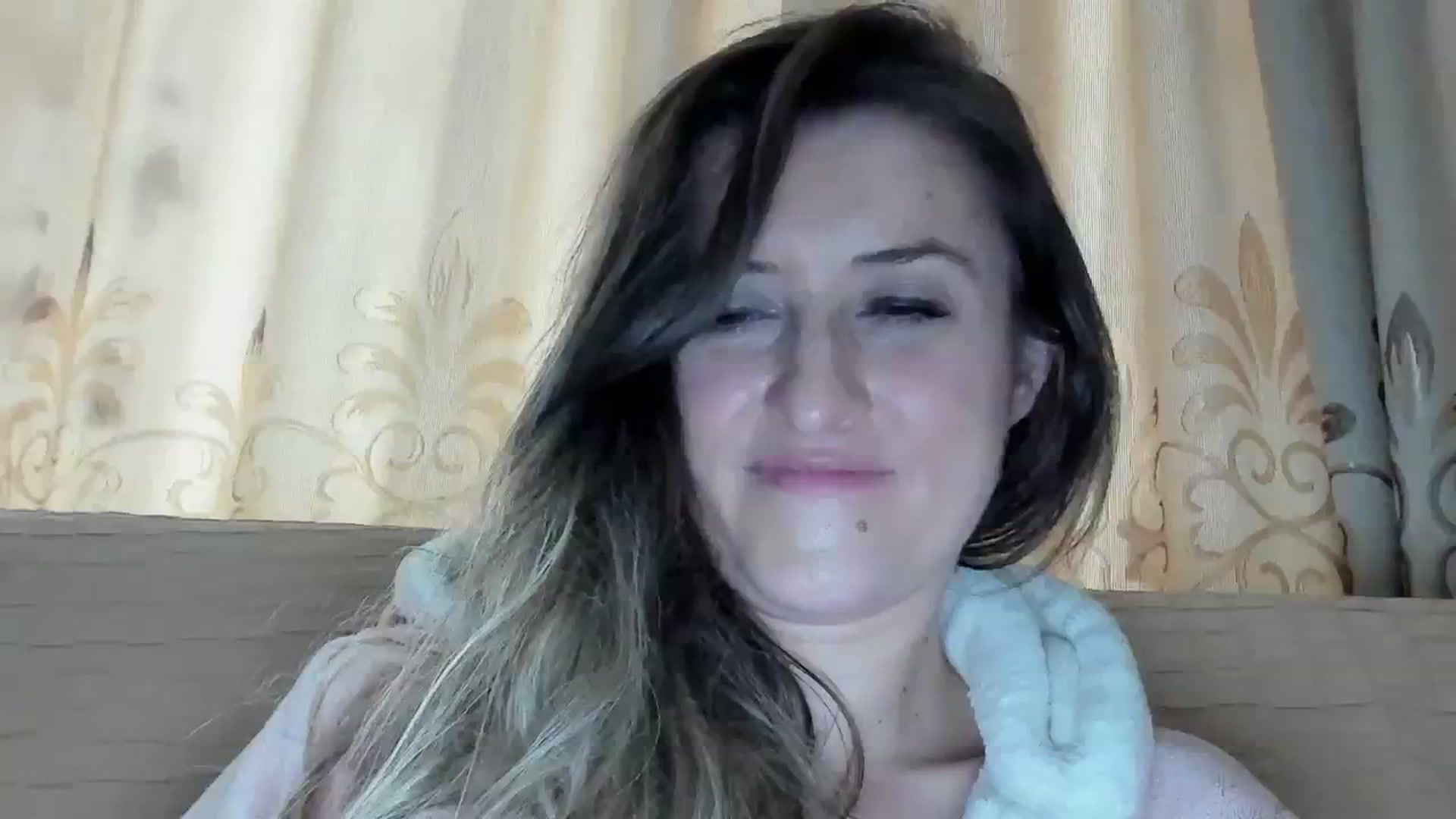 Gallery image thumbnail from BestDream's myfreecams stream on, 11/26/2023, 10:07 image 16 of 20