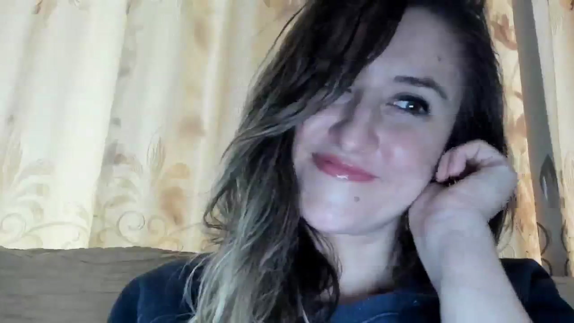 Gallery image thumbnail from BestDream's myfreecams stream on, 12/05/2023, 11:28 image 3 of 20