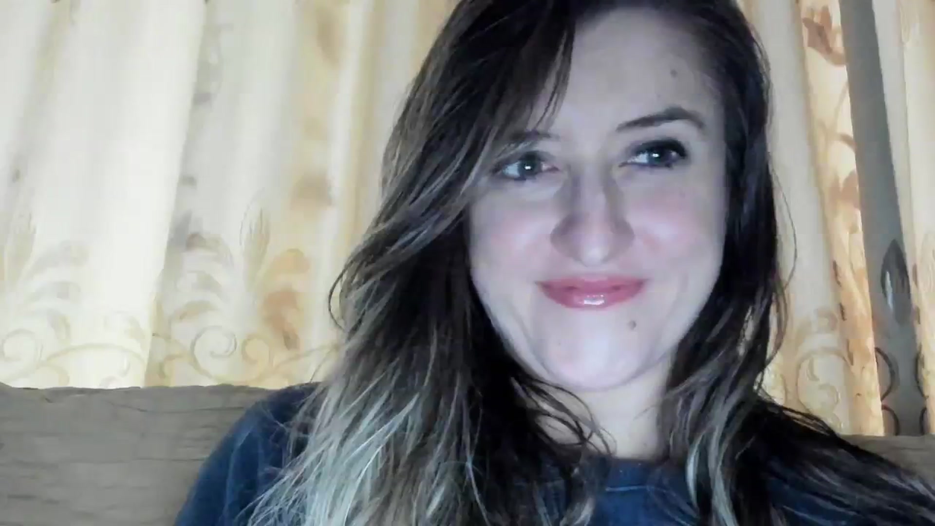 Gallery image thumbnail from BestDream's myfreecams stream on, 12/05/2023, 11:28 image 11 of 20
