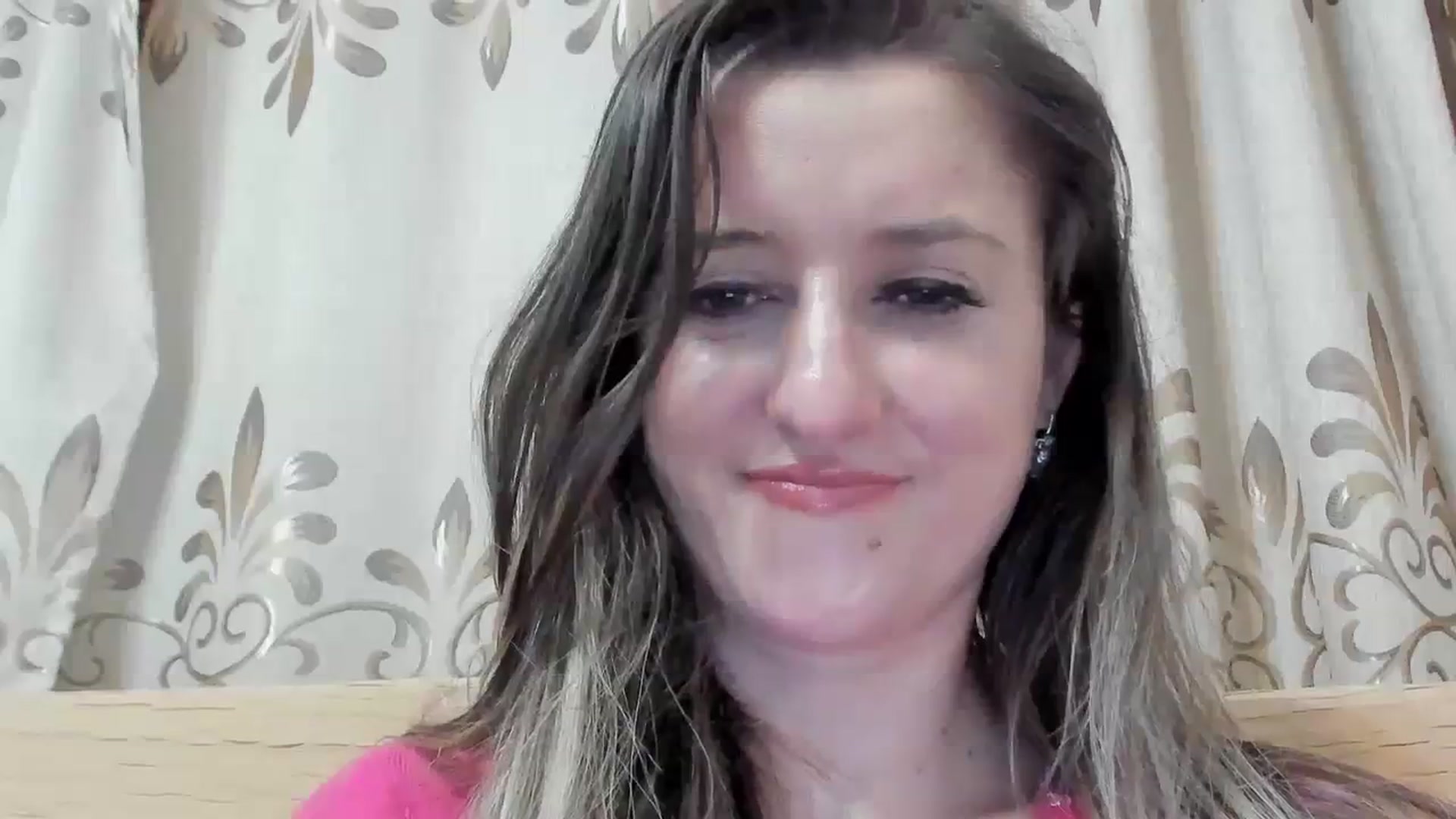 Gallery image thumbnail from BestDream's myfreecams stream on, 12/26/2023, 24:01 image 17 of 20