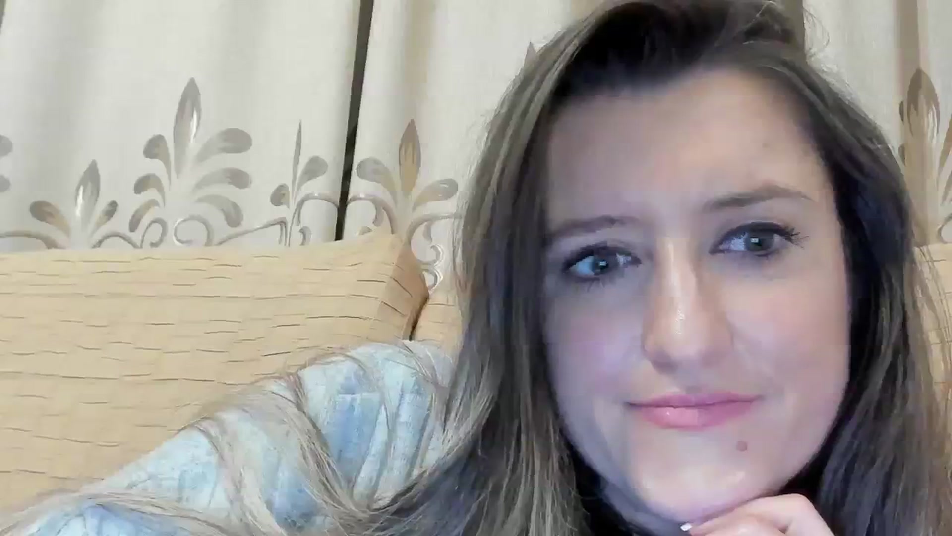 Gallery image thumbnail from BestDream's myfreecams stream on, 01/18/2024, 01:56 image 9 of 20