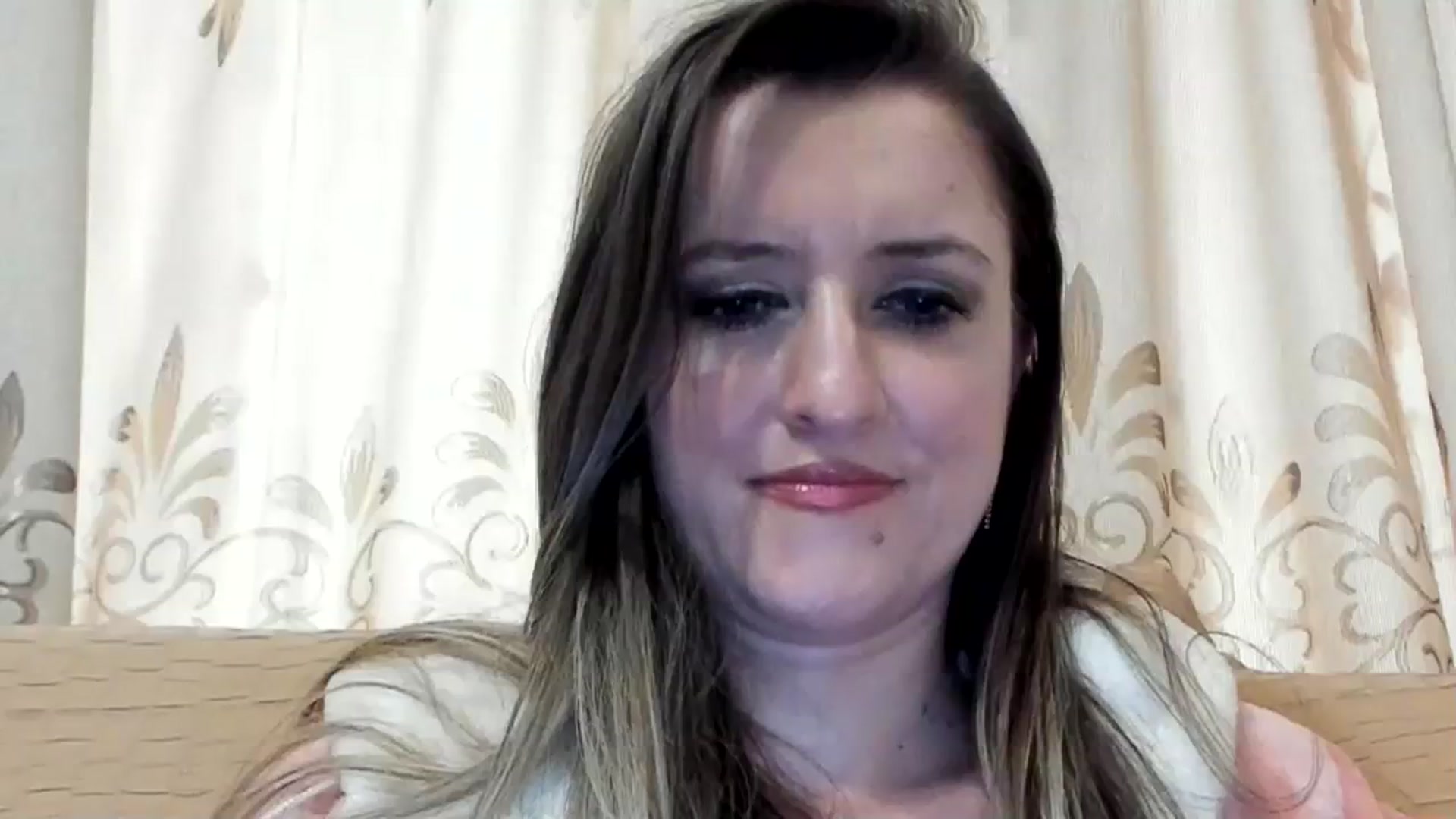 Gallery image thumbnail from BestDream's myfreecams stream on, 01/28/2024, 08:32 image 10 of 20