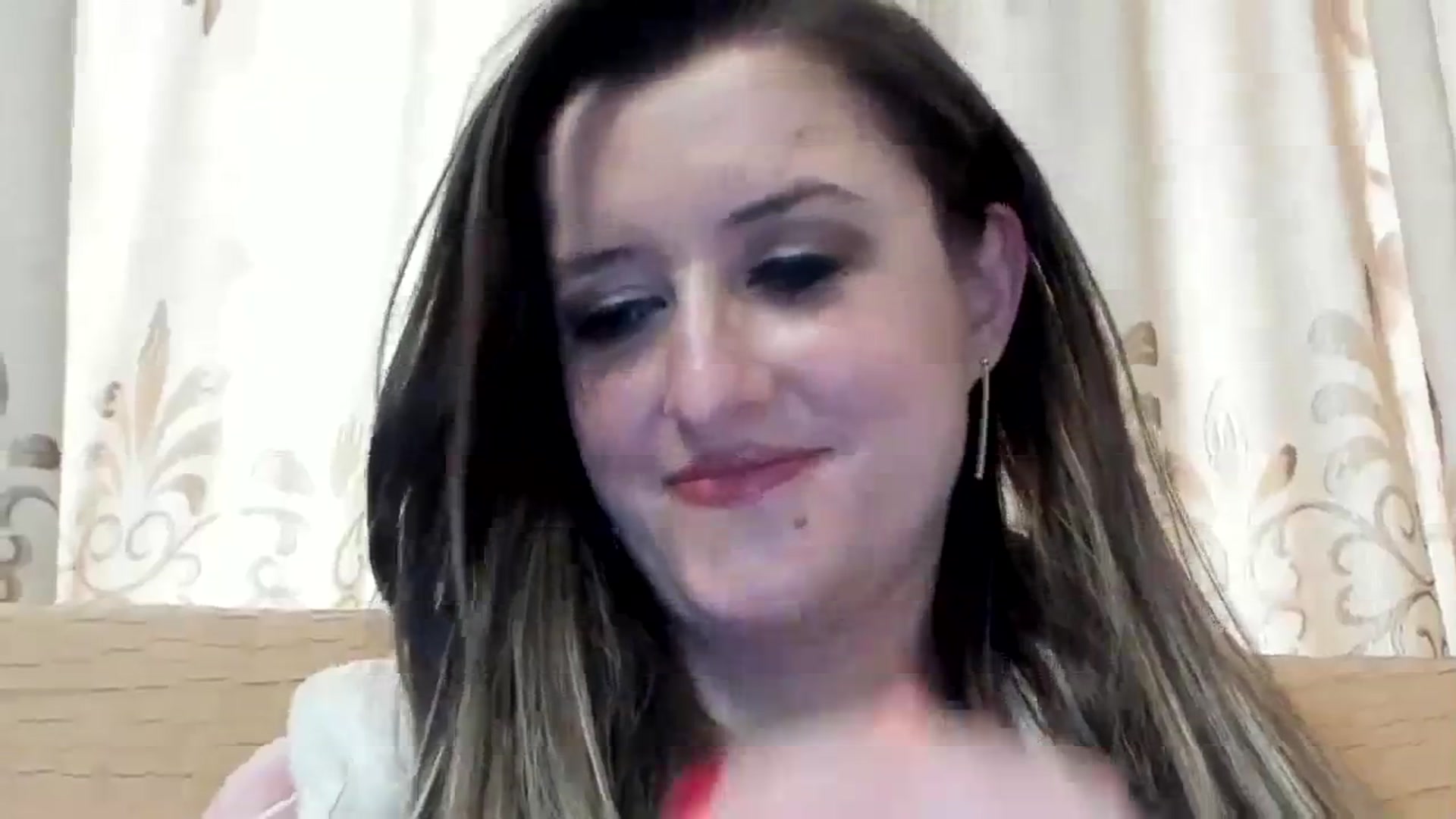 Gallery image thumbnail from BestDream's myfreecams stream on, 01/28/2024, 08:32 image 17 of 20