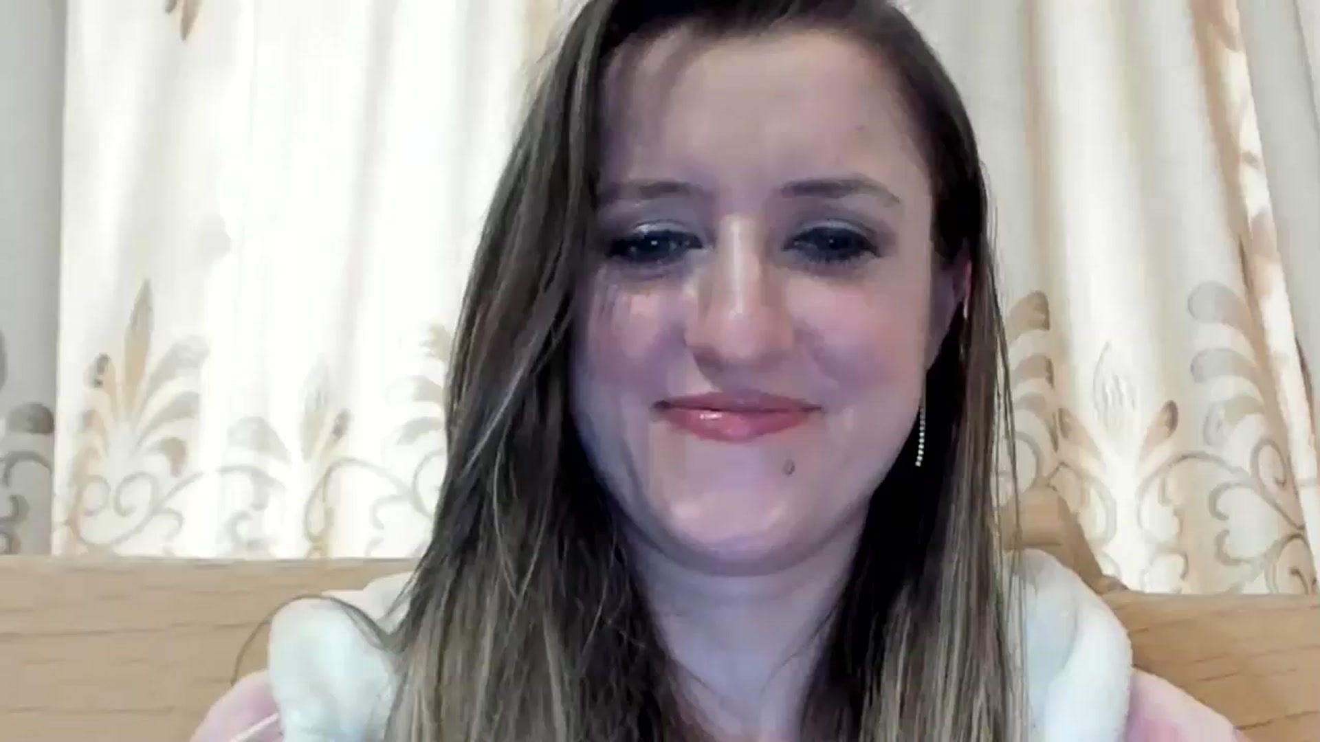 Gallery image thumbnail from BestDream's myfreecams stream on, 01/28/2024, 08:32 image 6 of 20