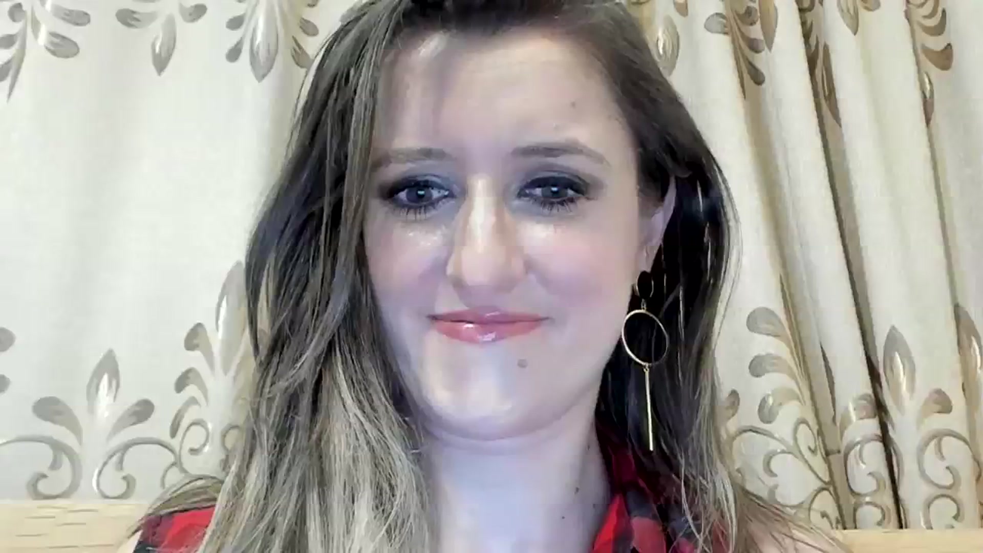 Gallery image thumbnail from BestDream's myfreecams stream on, 01/29/2024, 24:35 image 18 of 20