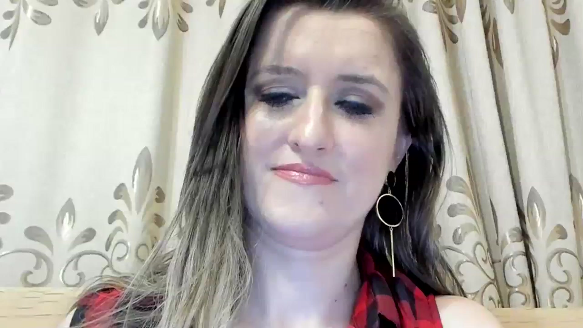 Gallery image thumbnail from BestDream's myfreecams stream on, 01/29/2024, 24:35 image 14 of 20