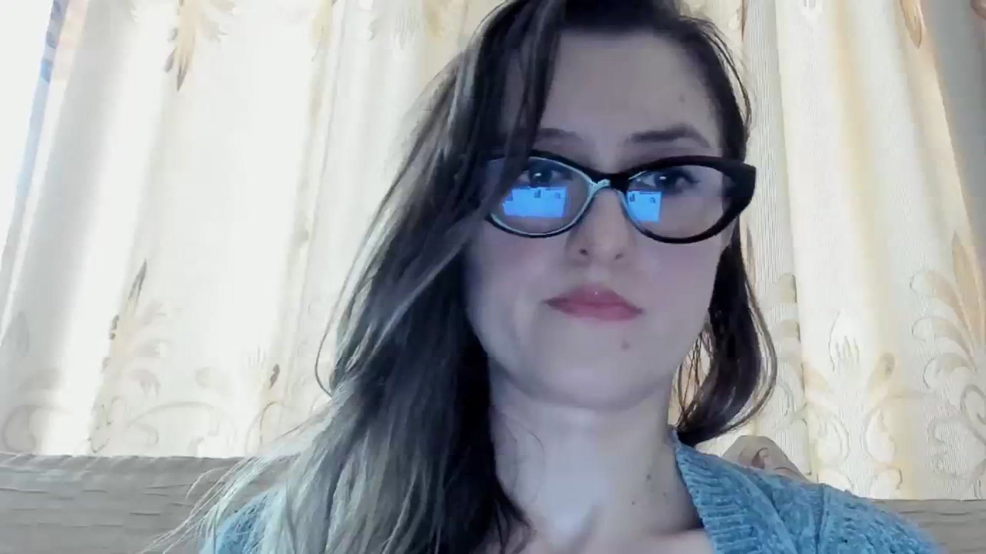 Gallery image thumbnail from BestDream's myfreecams stream on, 02/10/2024, 11:35 image 18 of 20