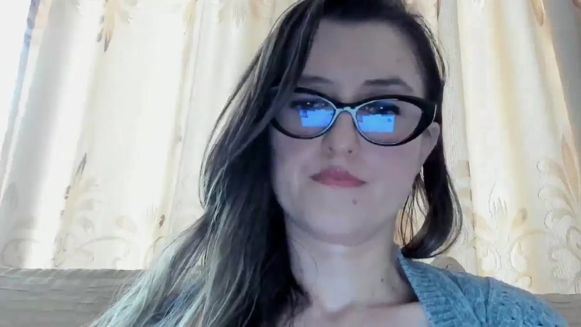 Gallery image thumbnail from BestDream's myfreecams stream on, 02/10/2024, 11:35 image 16 of 20