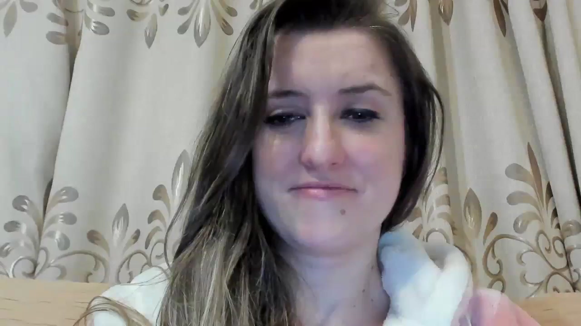 Gallery image thumbnail from BestDream's myfreecams stream on, 02/13/2024, 24:28 image 3 of 20