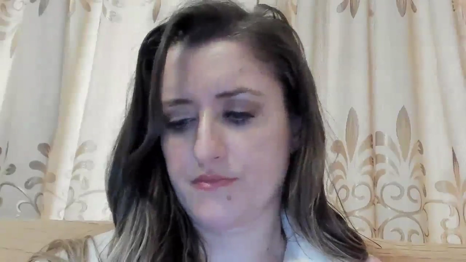 Gallery image thumbnail from BestDream's myfreecams stream on, 02/17/2024, 08:37 image 13 of 20