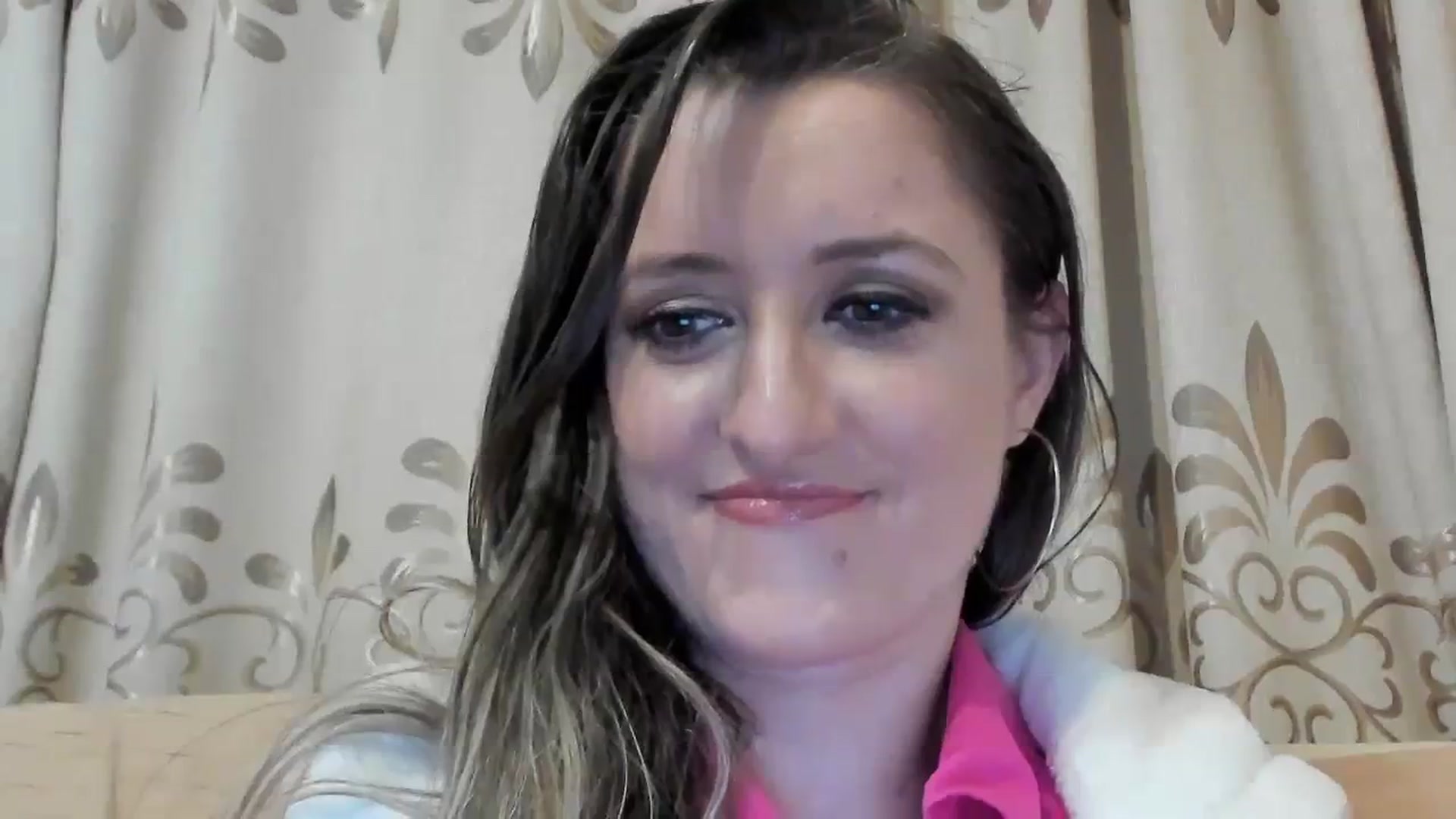 Gallery image thumbnail from BestDream's myfreecams stream on, 02/19/2024, 24:01 image 16 of 20