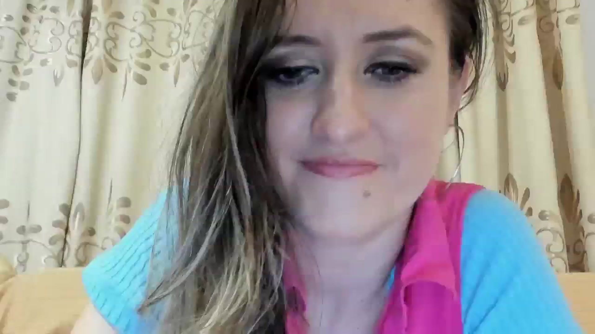 Gallery image thumbnail from BestDream's myfreecams stream on, 02/19/2024, 01:31 image 1 of 20