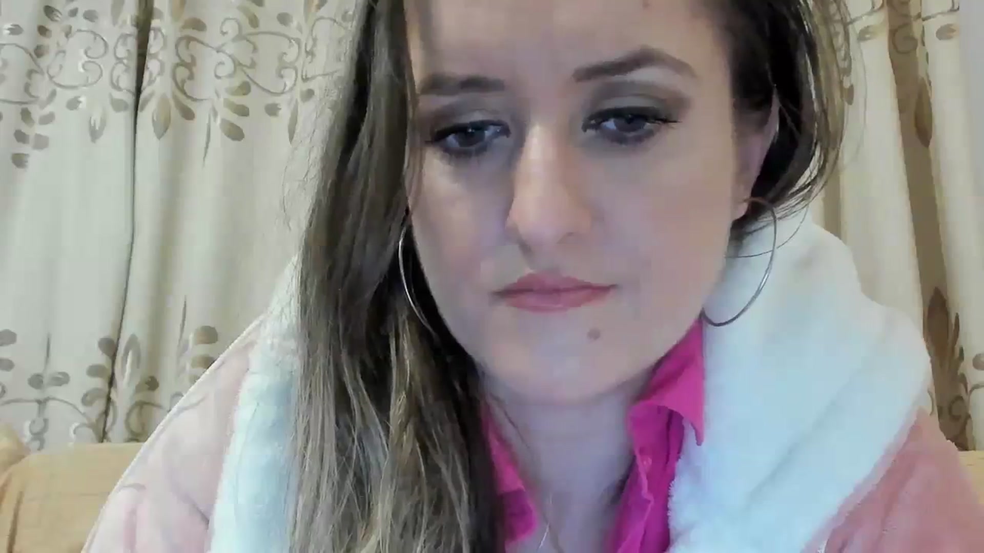Gallery image thumbnail from BestDream's myfreecams stream on, 02/19/2024, 01:31 image 16 of 20