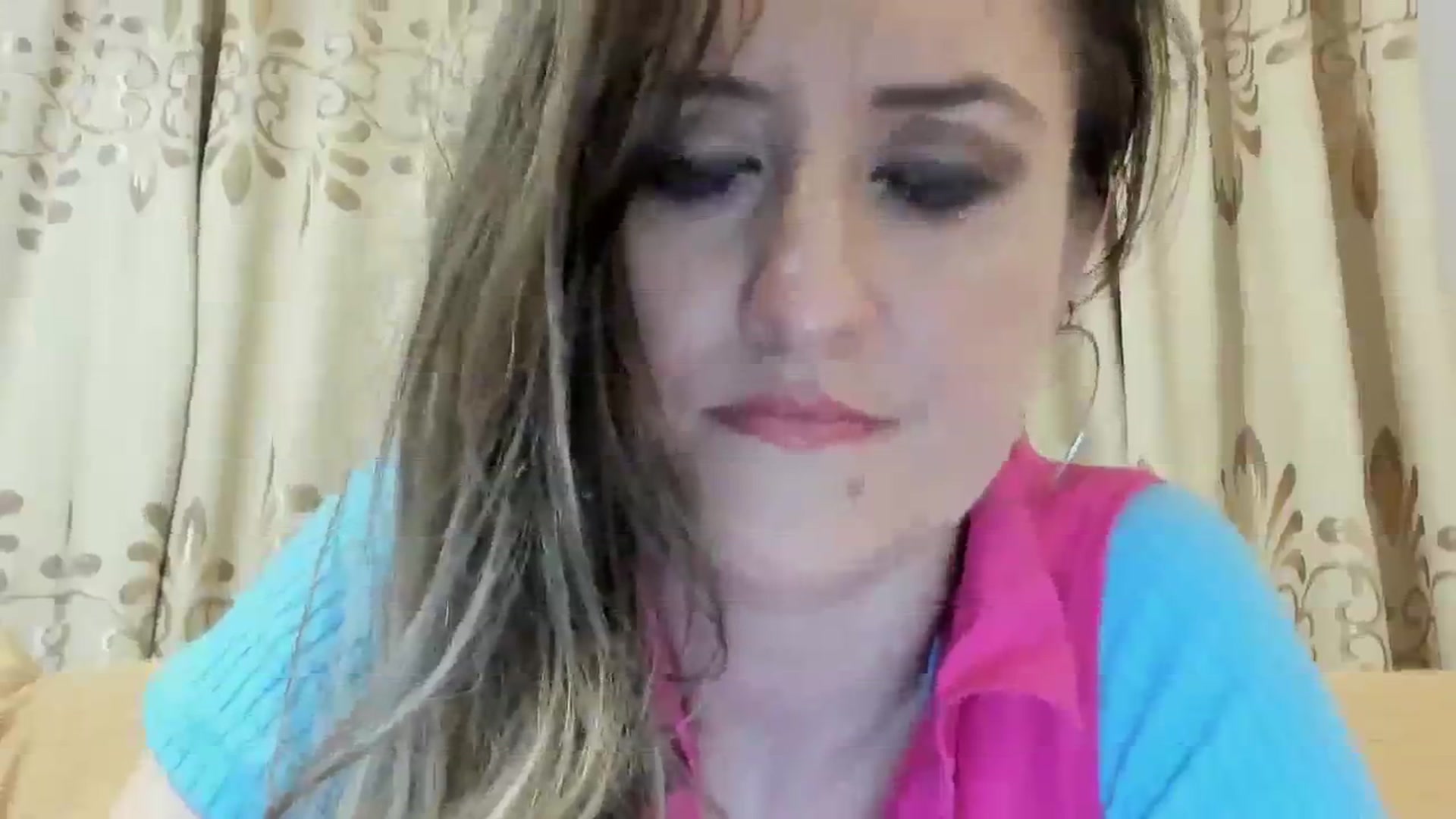 Gallery image thumbnail from BestDream's myfreecams stream on, 02/19/2024, 01:31 image 5 of 20