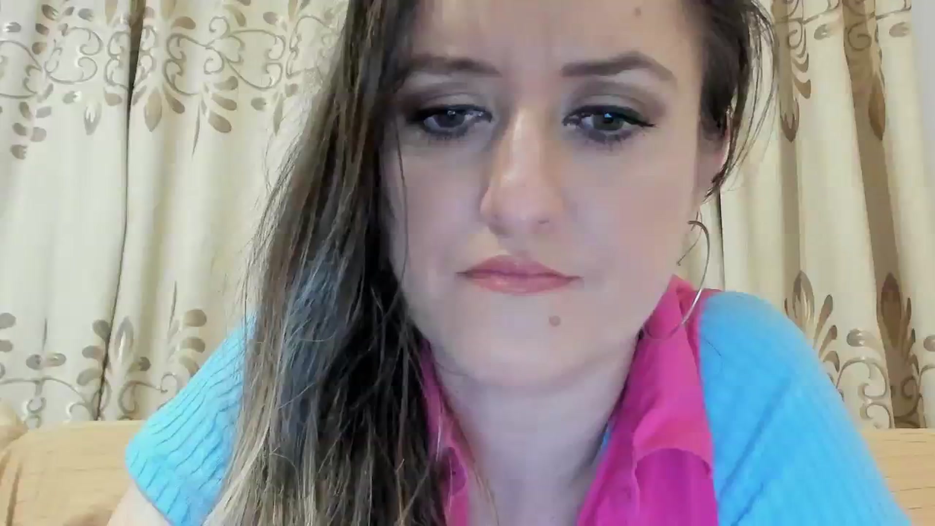 Gallery image thumbnail from BestDream's myfreecams stream on, 02/19/2024, 01:31 image 11 of 20