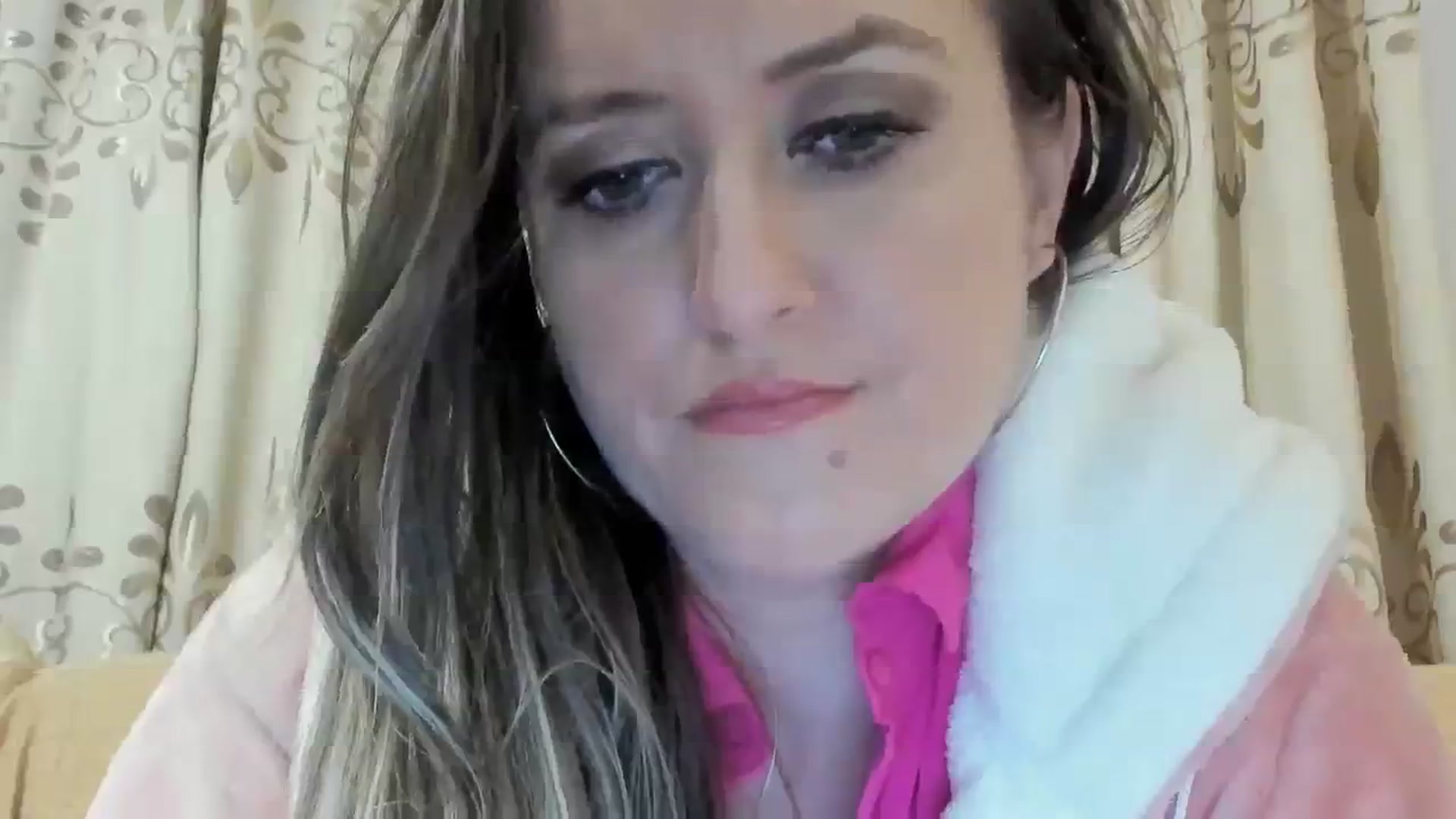 Gallery image thumbnail from BestDream's myfreecams stream on, 02/19/2024, 01:31 image 14 of 20