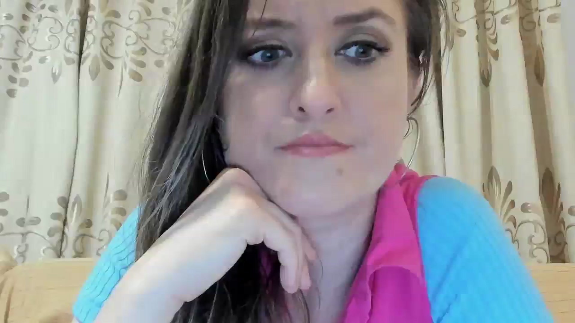 Gallery image thumbnail from BestDream's myfreecams stream on, 02/19/2024, 01:31 image 12 of 20