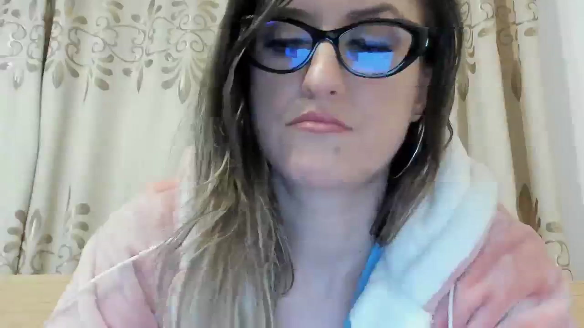 Gallery image thumbnail from BestDream's myfreecams stream on, 02/19/2024, 02:53 image 5 of 20