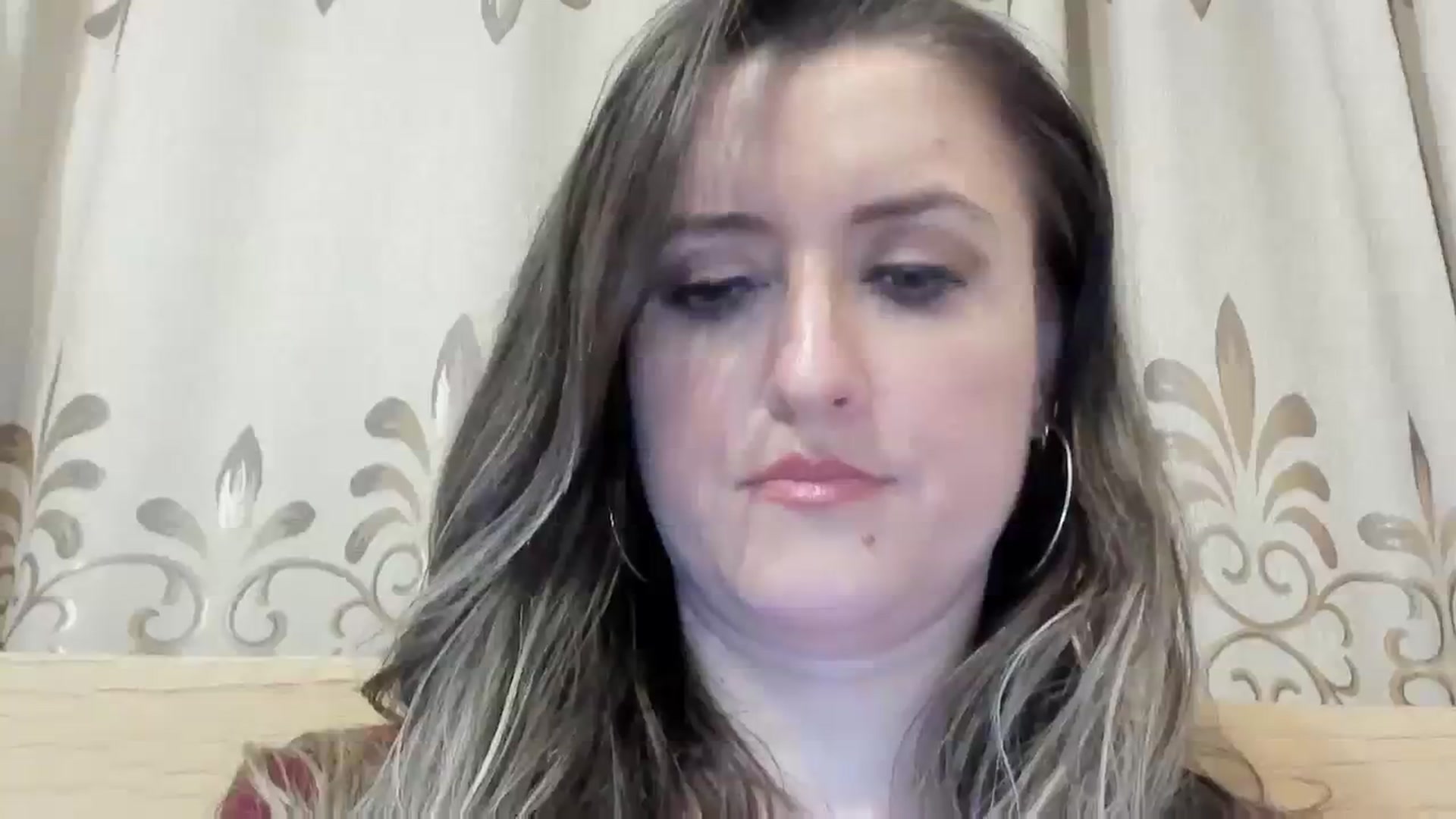 Gallery image thumbnail from BestDream's myfreecams stream on, 02/19/2024, 23:32 image 5 of 20