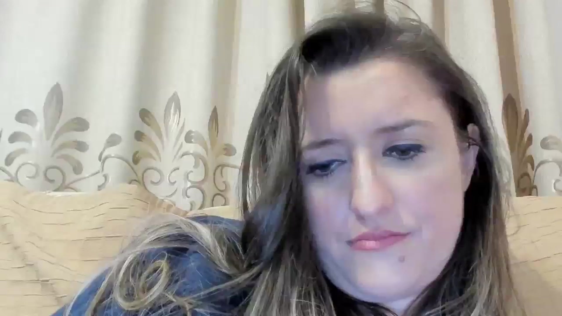 Gallery image thumbnail from BestDream's myfreecams stream on, 02/21/2024, 23:57 image 15 of 20