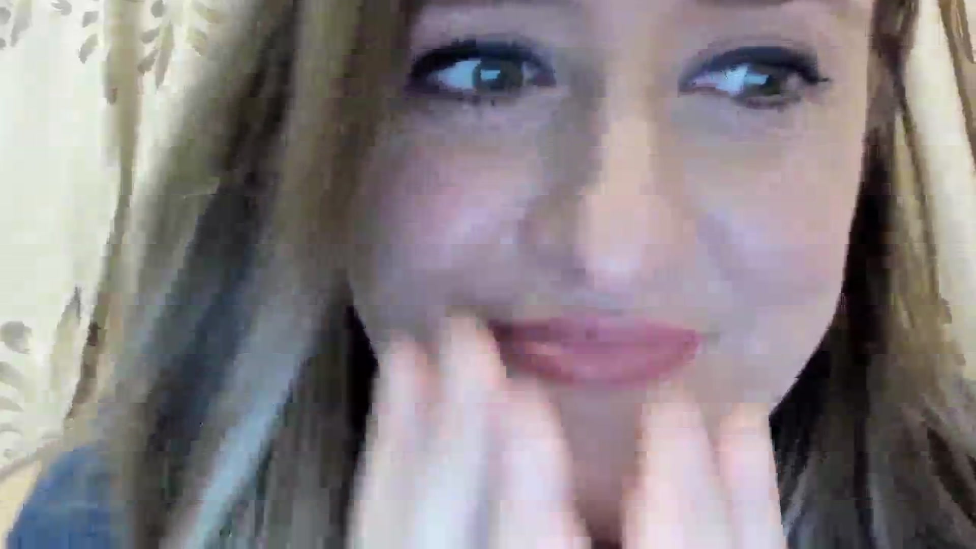 Gallery image thumbnail from BestDream's myfreecams stream on, 02/21/2024, 23:57 image 4 of 20