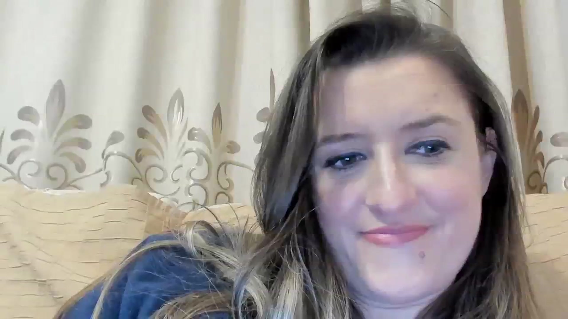 Gallery image thumbnail from BestDream's myfreecams stream on, 02/21/2024, 23:57 image 16 of 20