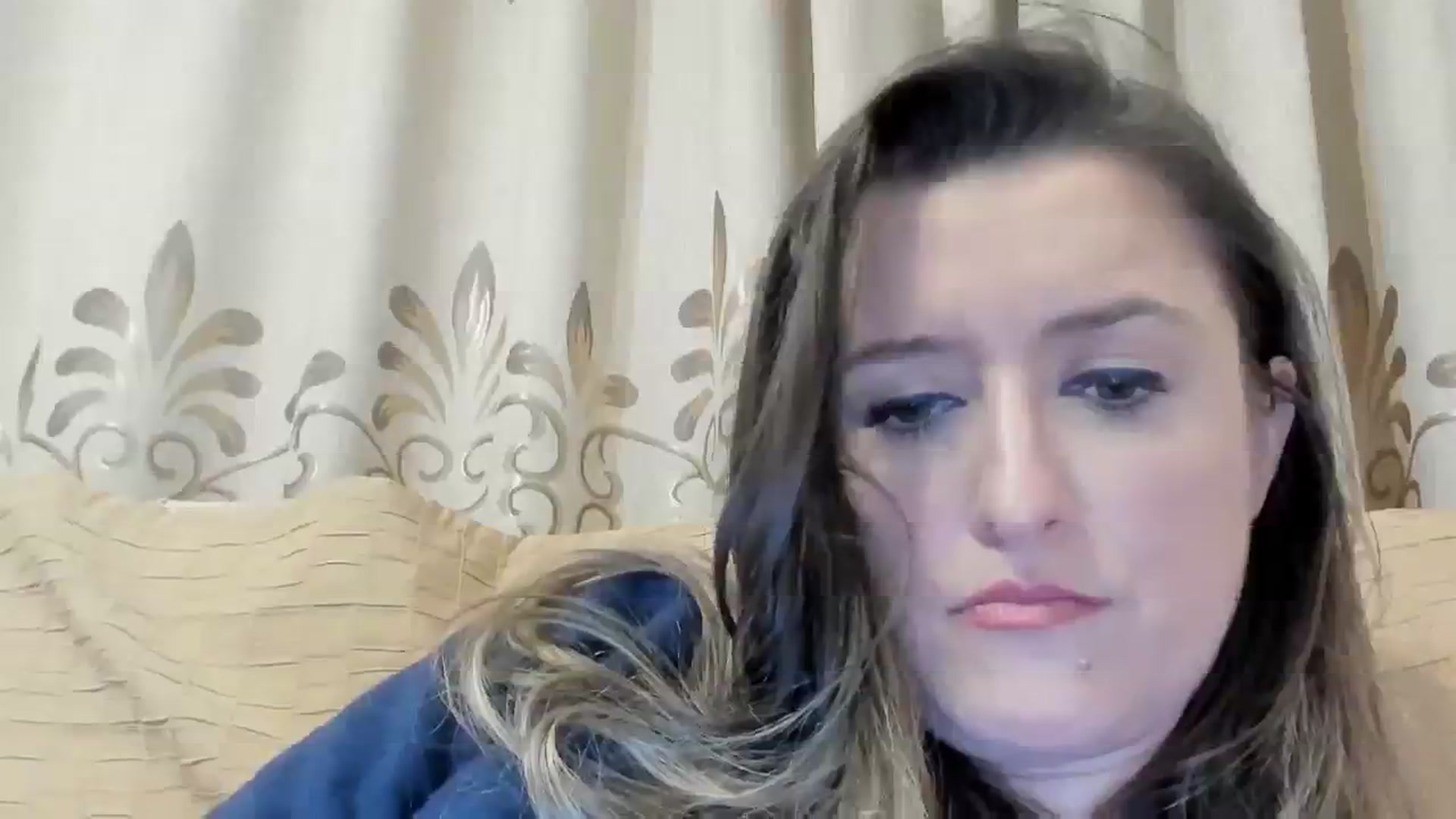 Gallery image thumbnail from BestDream's myfreecams stream on, 02/21/2024, 23:57 image 13 of 20