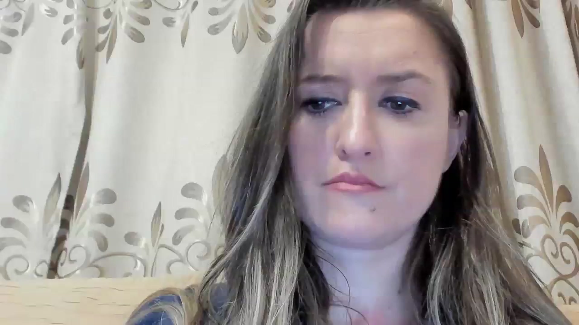 Gallery image thumbnail from BestDream's myfreecams stream on, 02/21/2024, 23:57 image 6 of 20