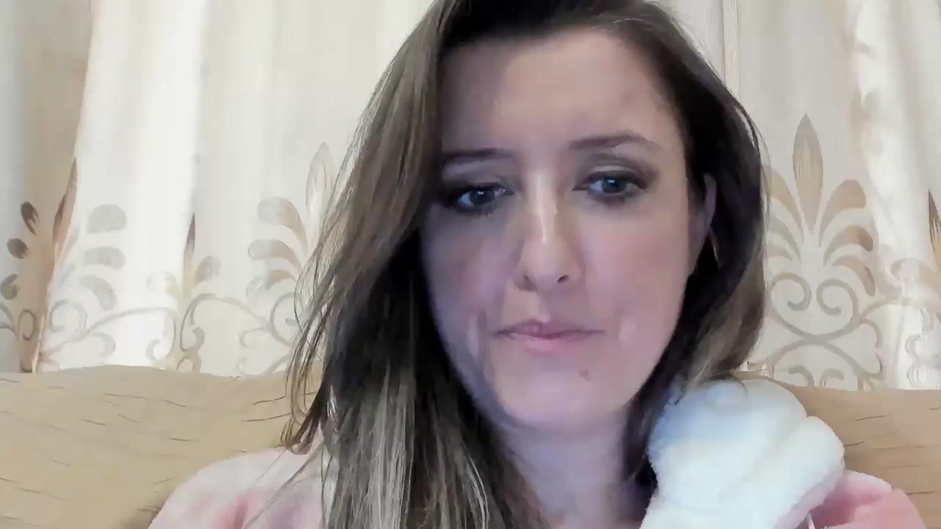 Gallery image thumbnail from BestDream's myfreecams stream on, 02/25/2024, 08:40 image 5 of 20
