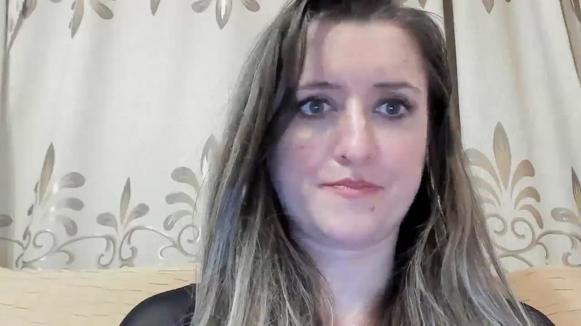 Gallery image thumbnail from BestDream's myfreecams stream on, 02/25/2024, 23:40 image 9 of 20