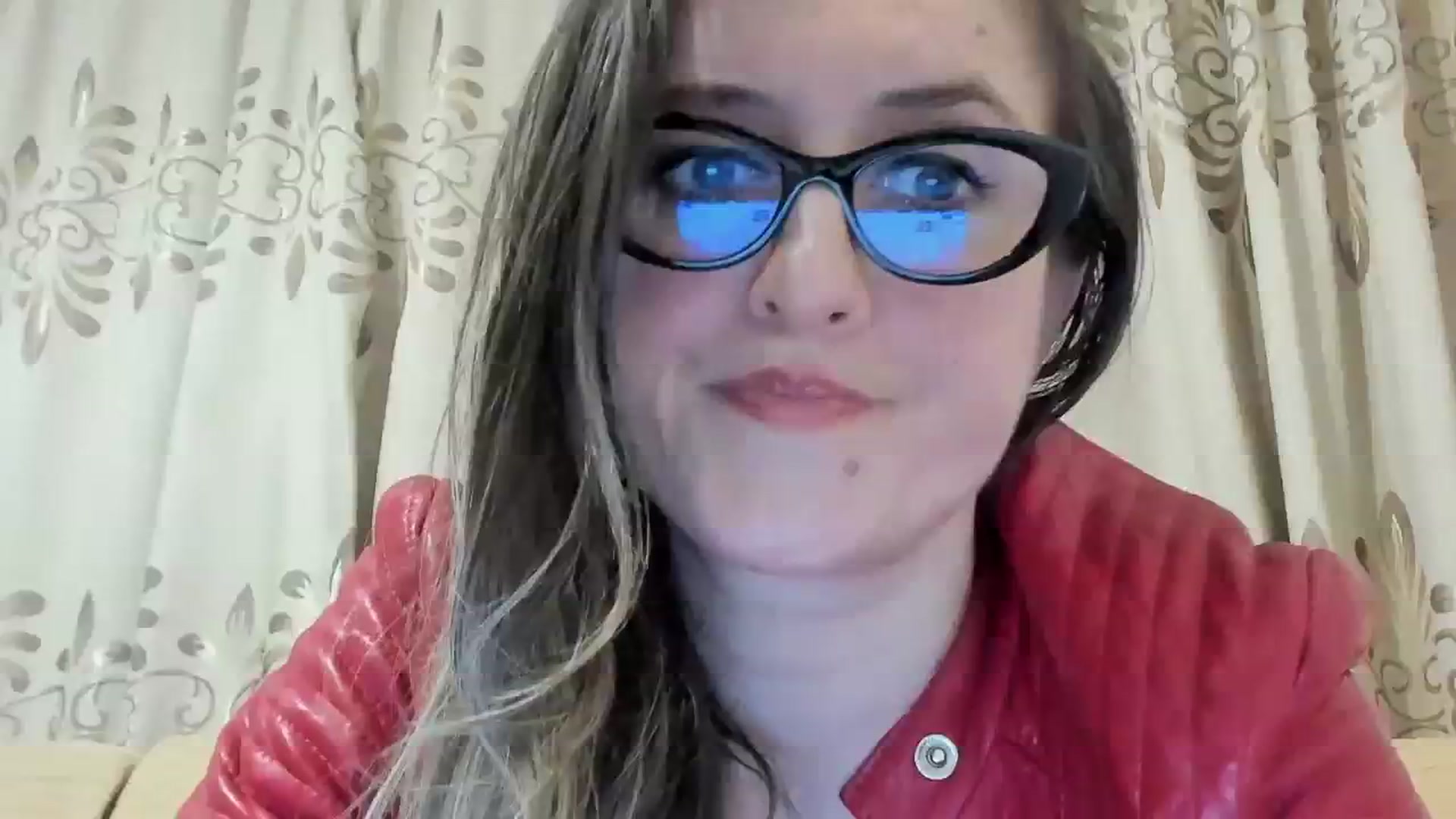 Gallery image thumbnail from BestDream's myfreecams stream on, 02/27/2024, 17:37 image 17 of 20