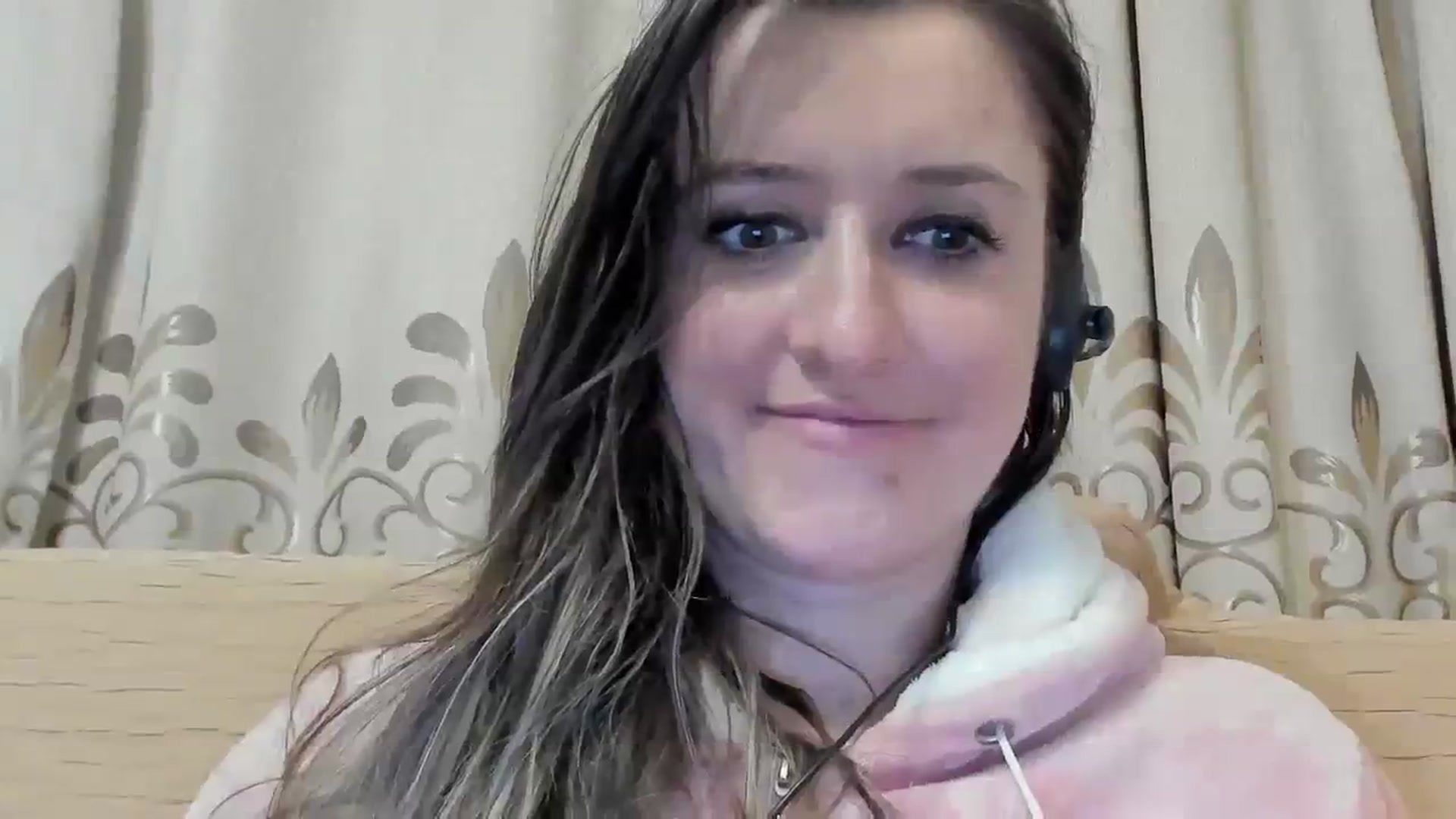 Gallery image thumbnail from BestDream's myfreecams stream on, 02/29/2024, 02:25 image 14 of 20