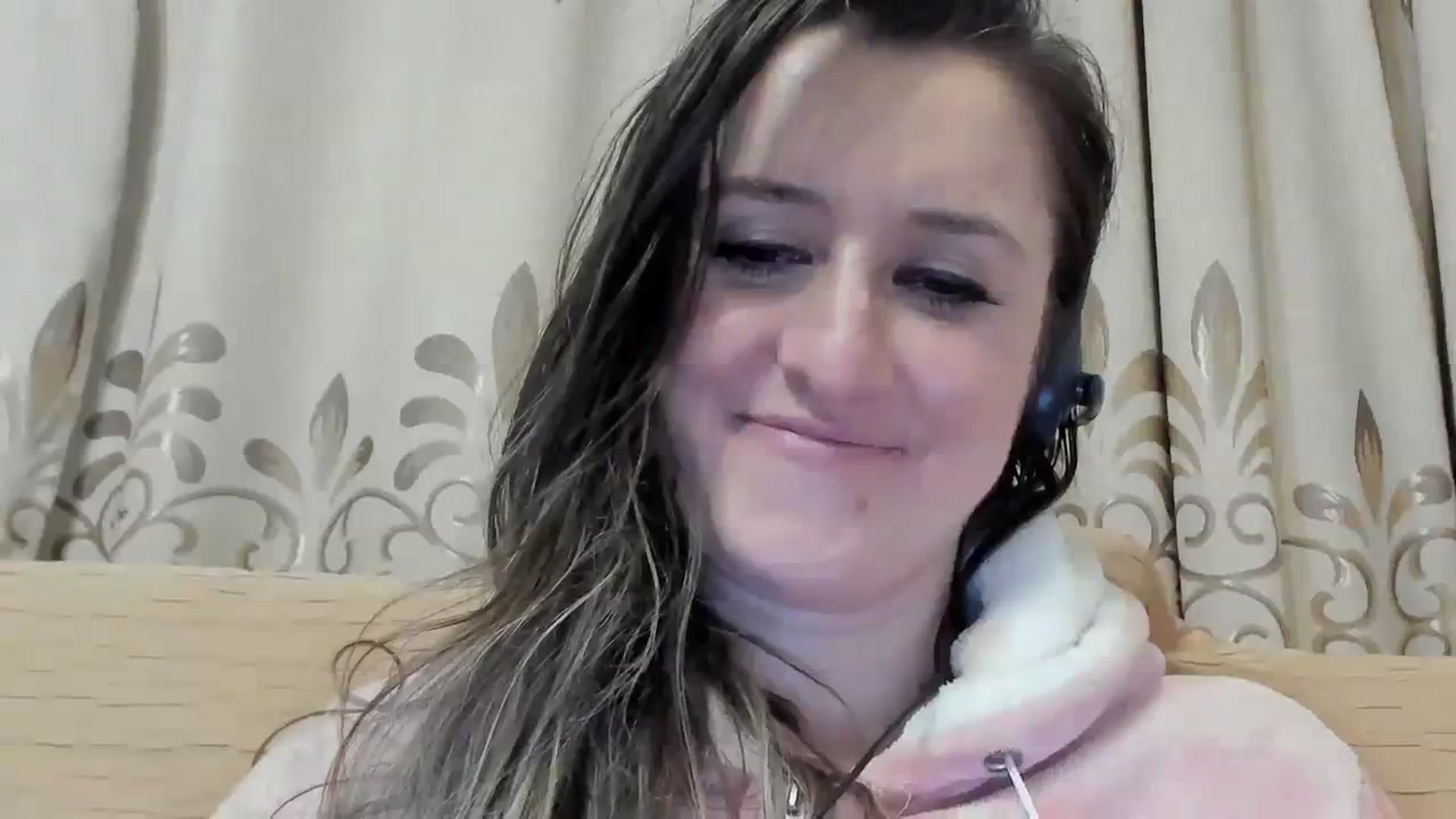 Gallery image thumbnail from BestDream's myfreecams stream on, 02/29/2024, 02:25 image 15 of 20