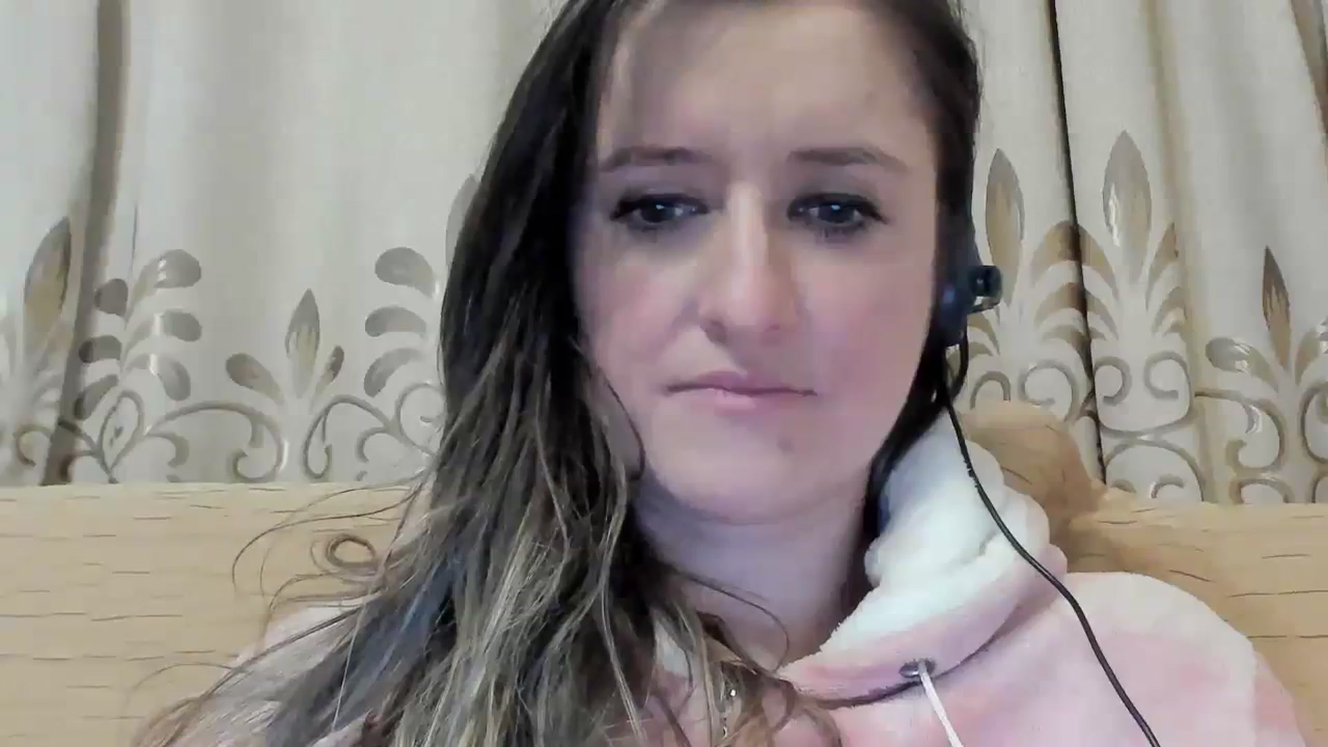 Gallery image thumbnail from BestDream's myfreecams stream on, 02/29/2024, 02:25 image 19 of 20