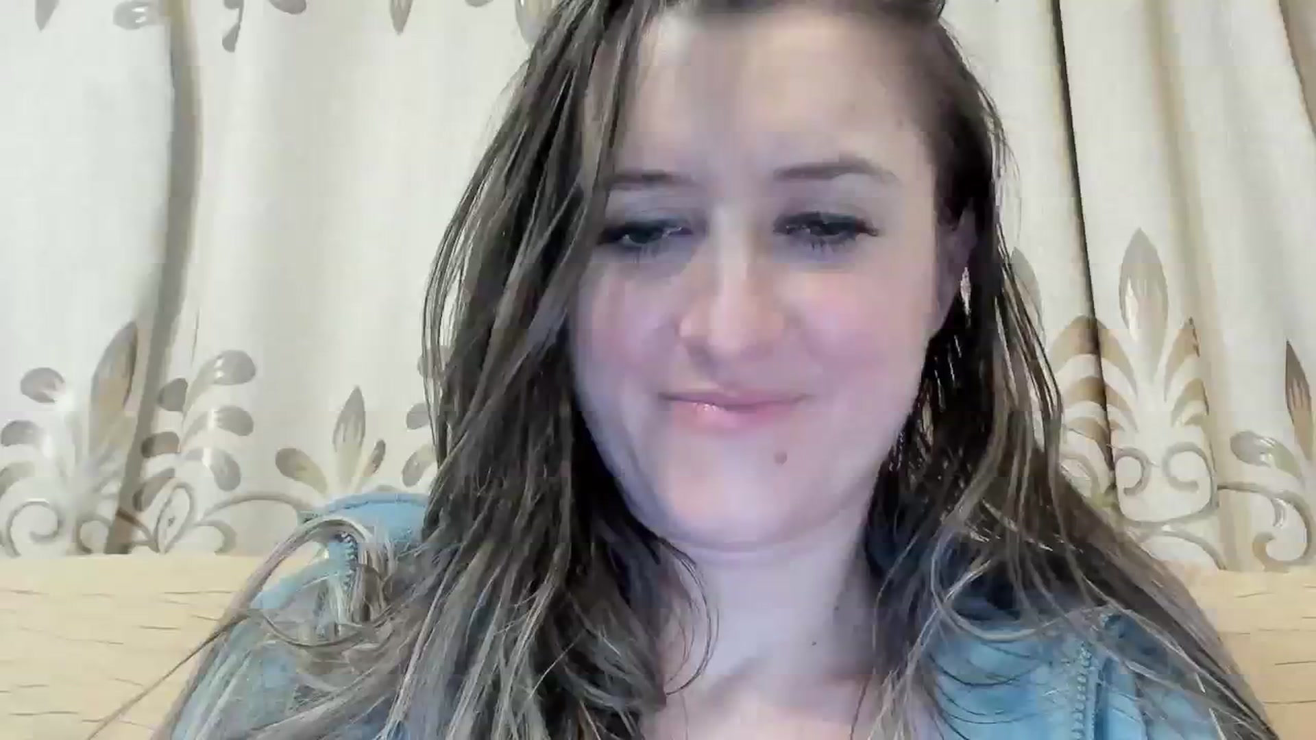 Gallery image thumbnail from BestDream's myfreecams stream on, 02/29/2024, 04:05 image 1 of 20