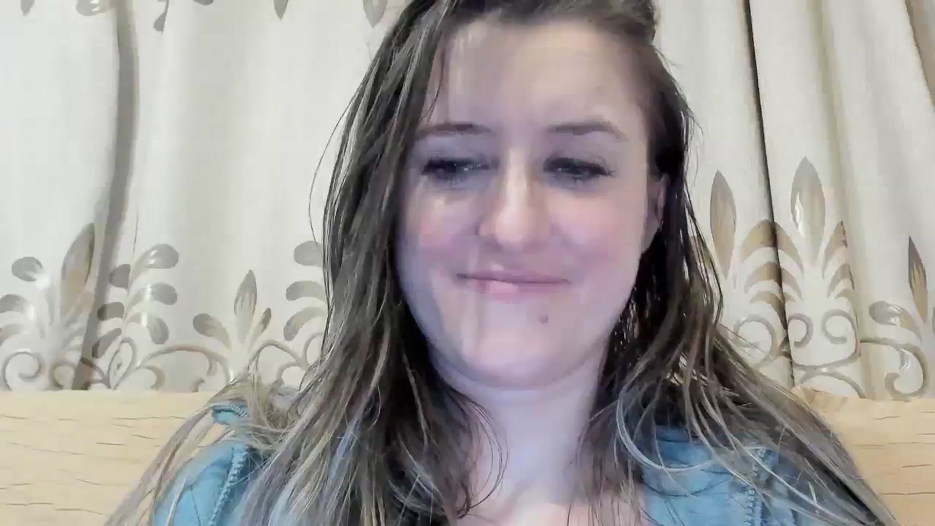 Gallery image thumbnail from BestDream's myfreecams stream on, 02/29/2024, 04:05 image 15 of 20