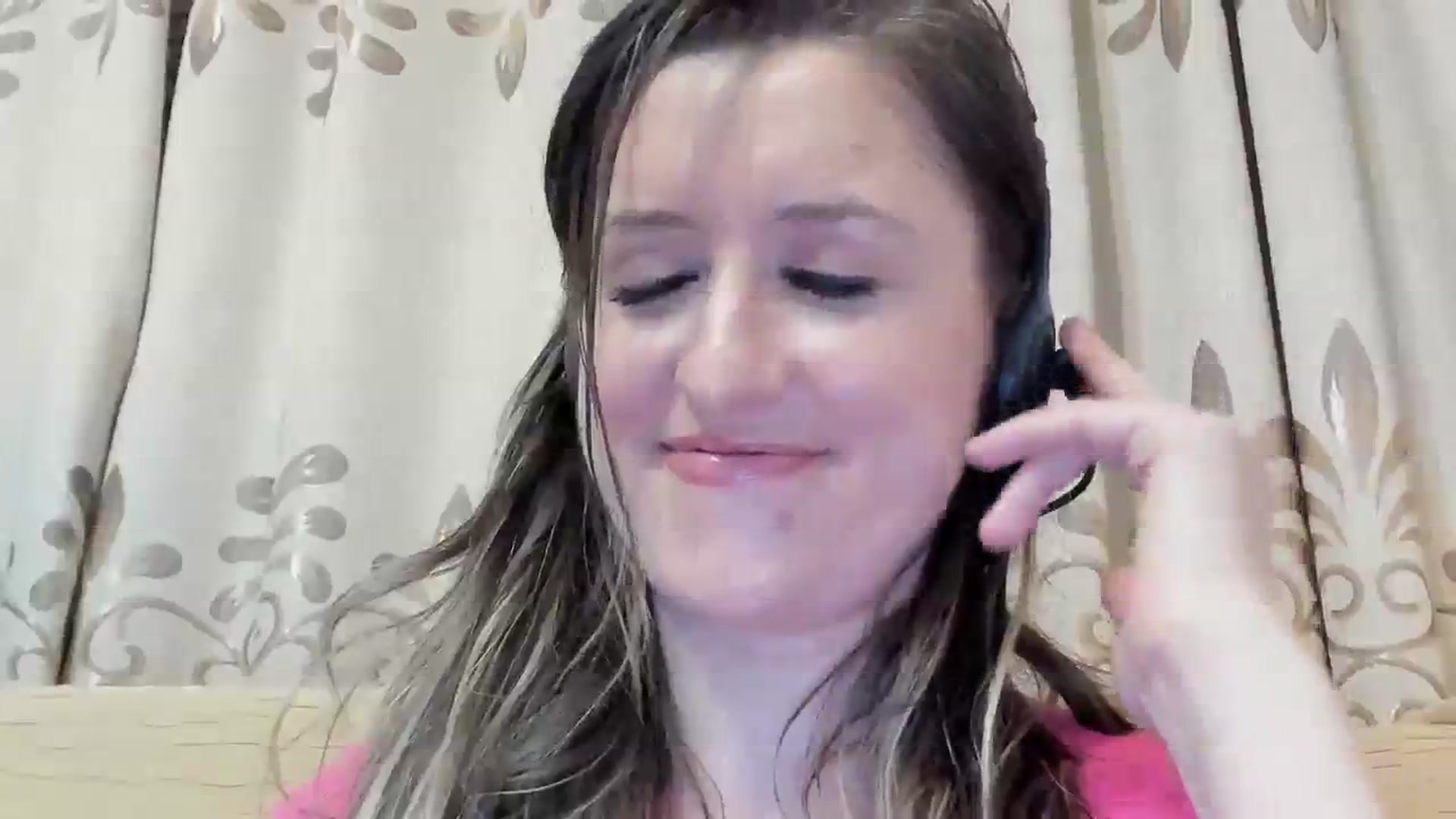 Gallery image thumbnail from BestDream's myfreecams stream on, 03/01/2024, 01:22 image 2 of 20