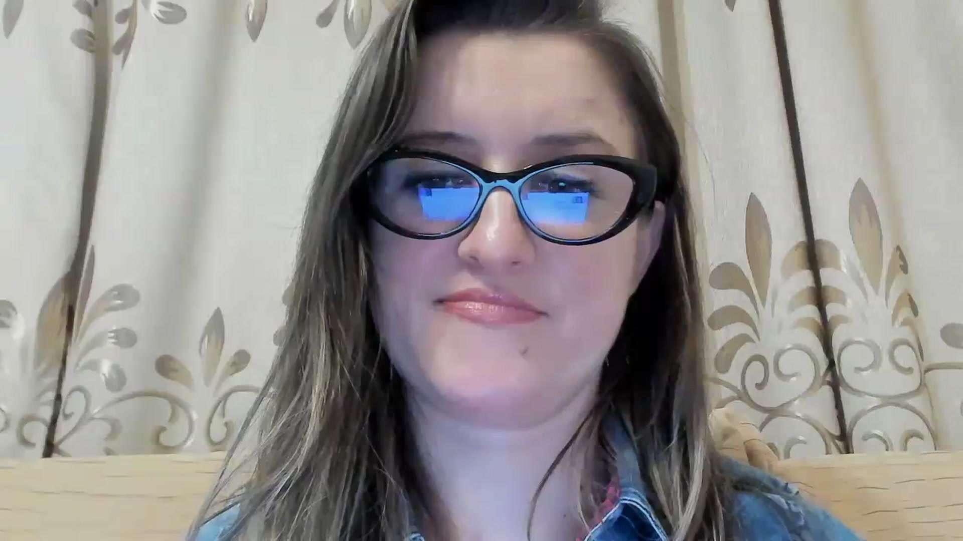 Gallery image thumbnail from BestDream's myfreecams stream on, 03/02/2024, 01:51 image 16 of 20