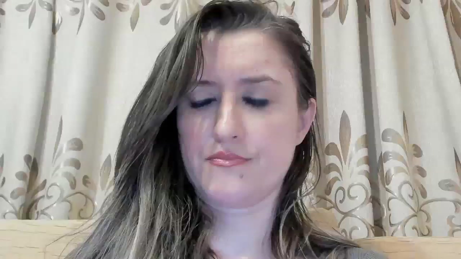 Gallery image thumbnail from BestDream's myfreecams stream on, 03/03/2024, 23:32 image 16 of 20