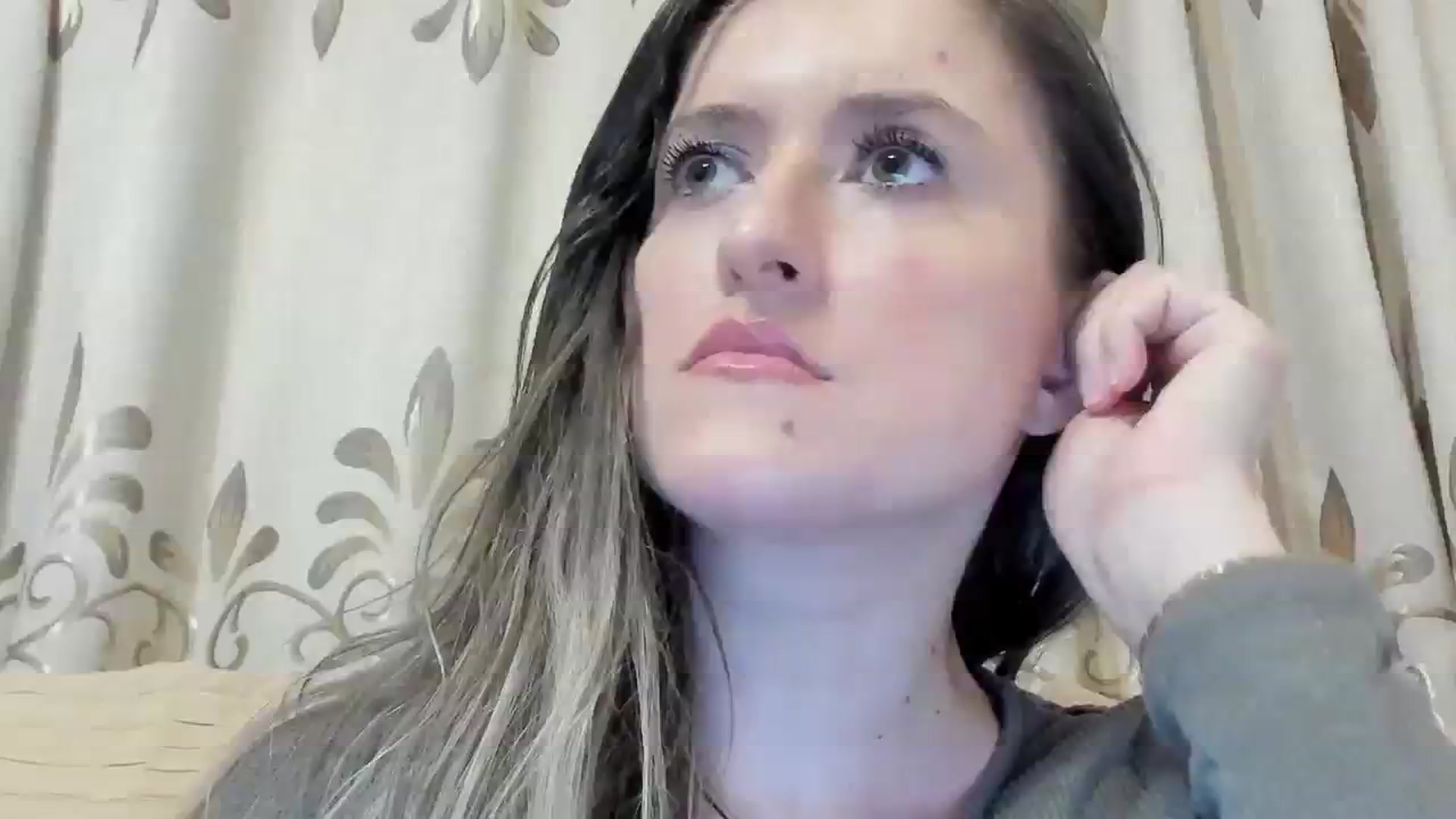 Gallery image thumbnail from BestDream's myfreecams stream on, 03/04/2024, 02:03 image 1 of 20