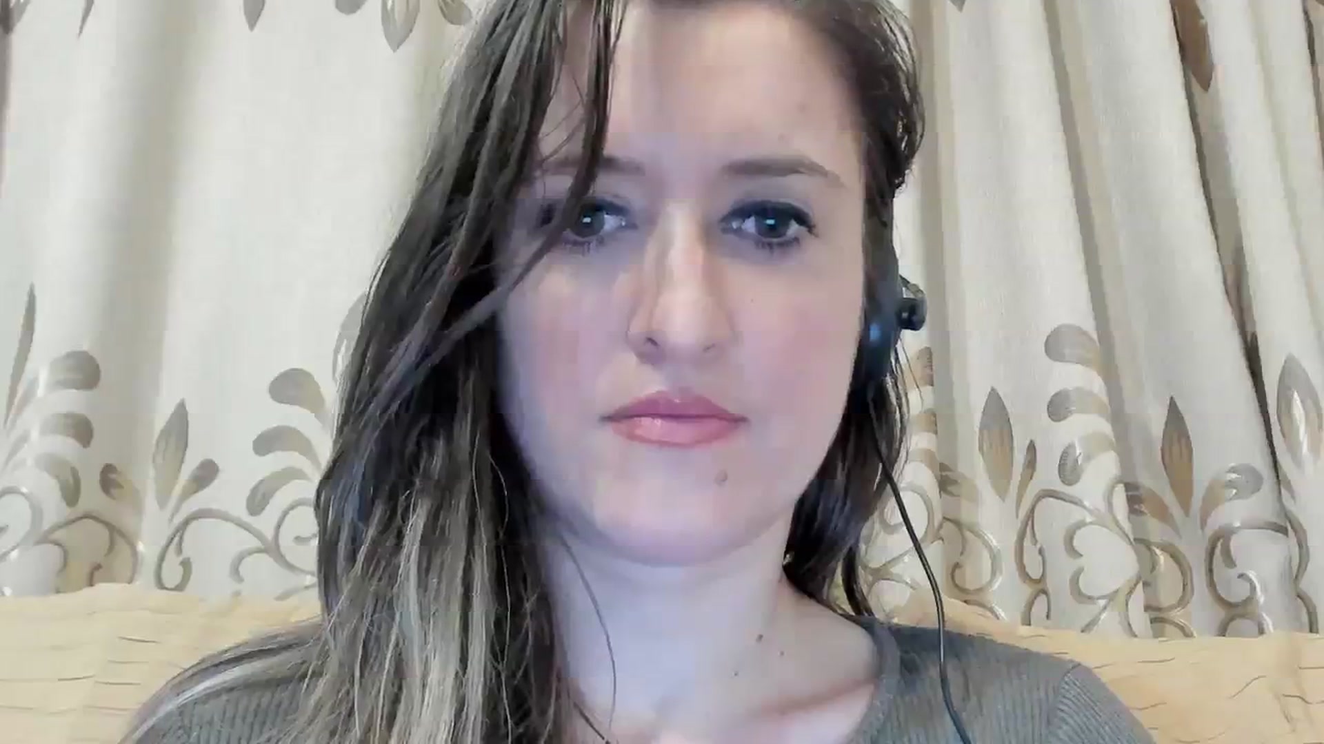 Gallery image thumbnail from BestDream's myfreecams stream on, 03/04/2024, 02:03 image 8 of 20