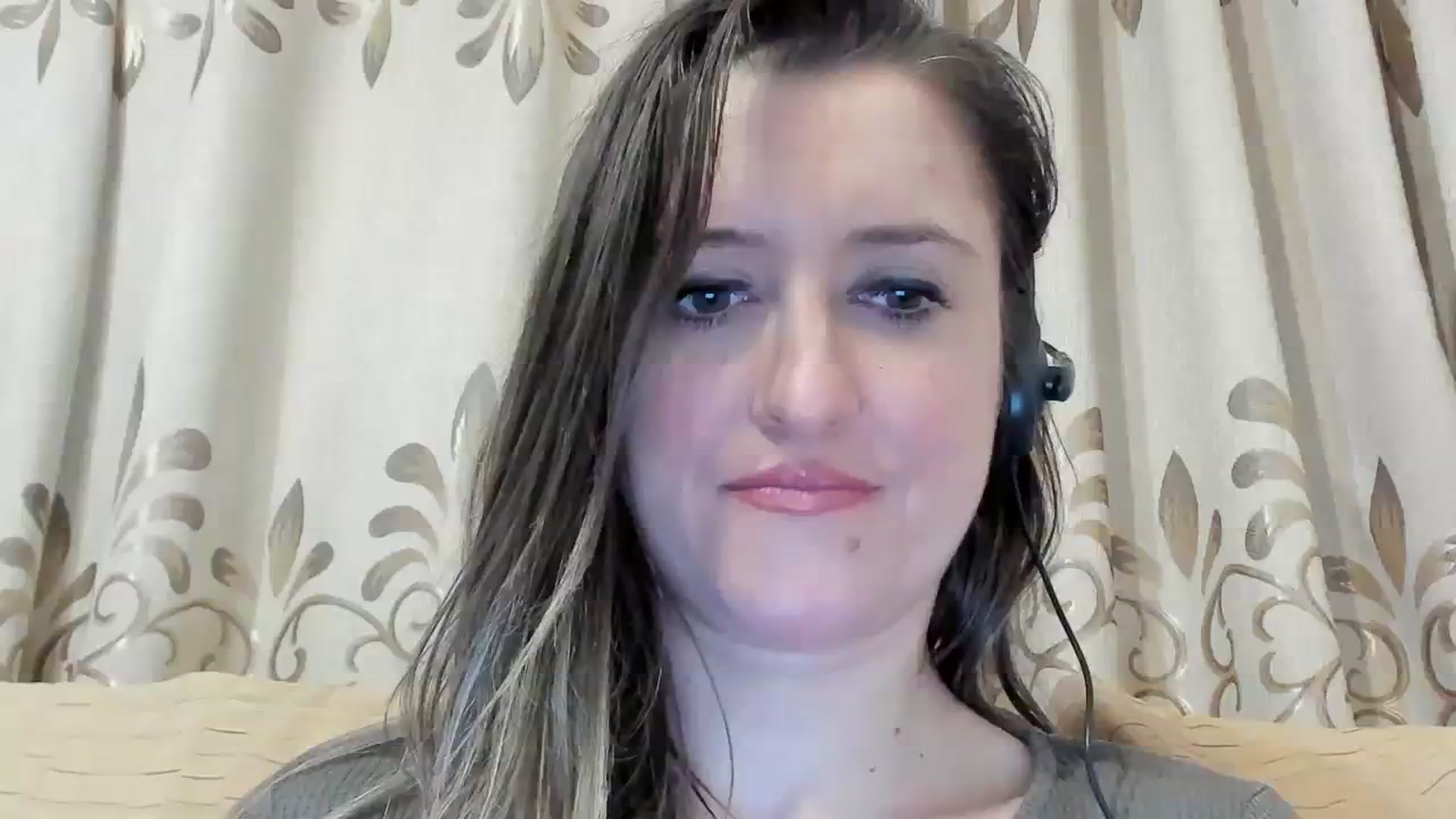 Gallery image thumbnail from BestDream's myfreecams stream on, 03/04/2024, 02:03 image 17 of 20
