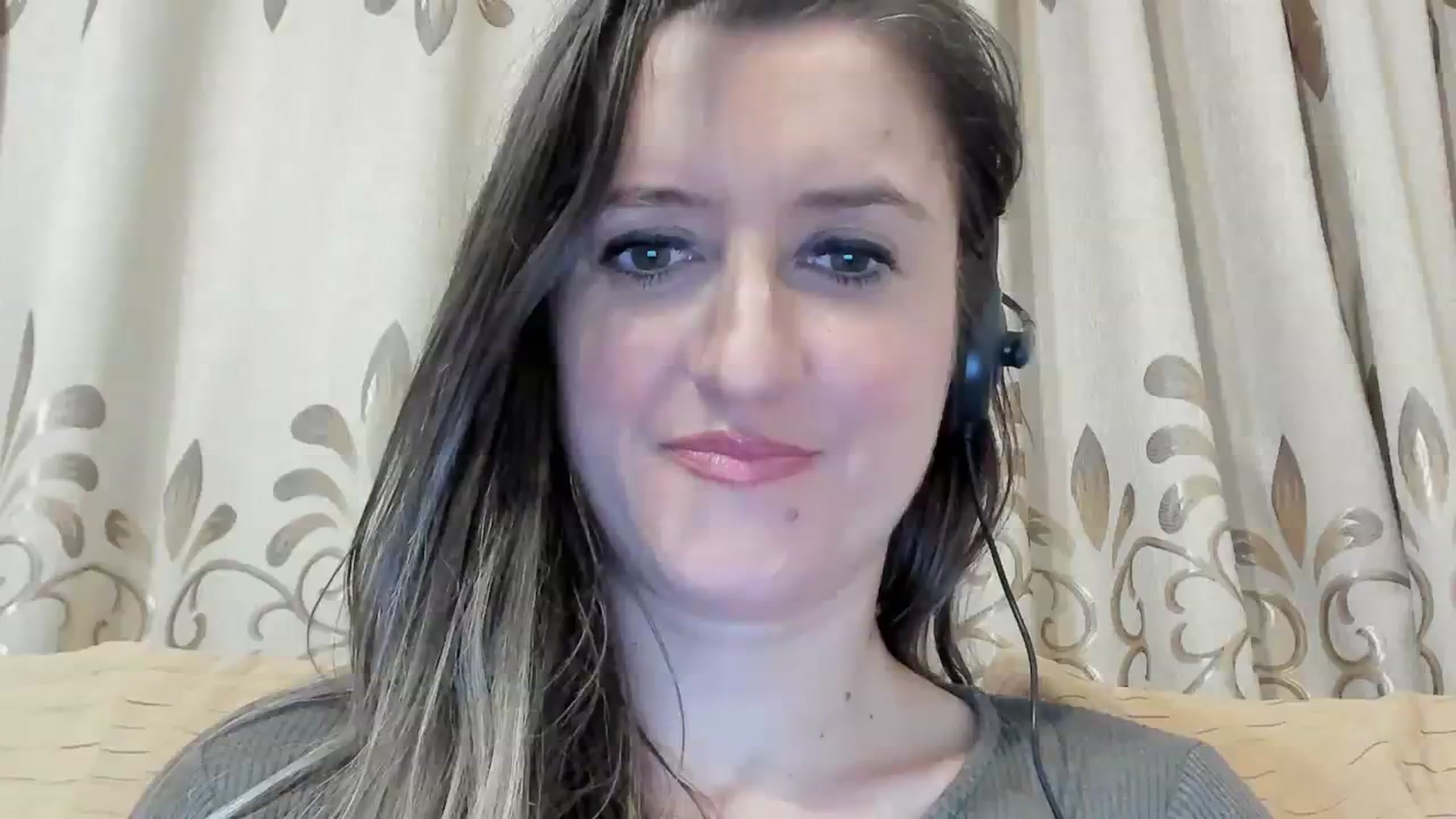Gallery image thumbnail from BestDream's myfreecams stream on, 03/04/2024, 02:03 image 11 of 20