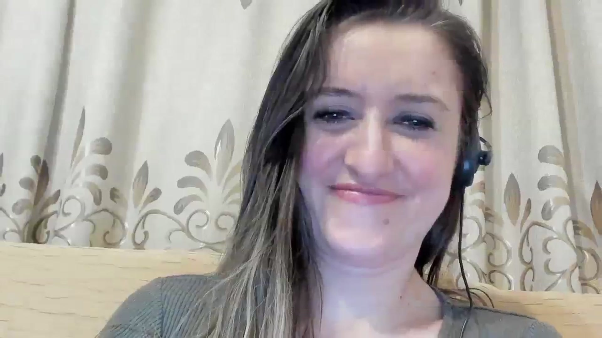 Gallery image thumbnail from BestDream's myfreecams stream on, 03/04/2024, 03:03 image 14 of 20