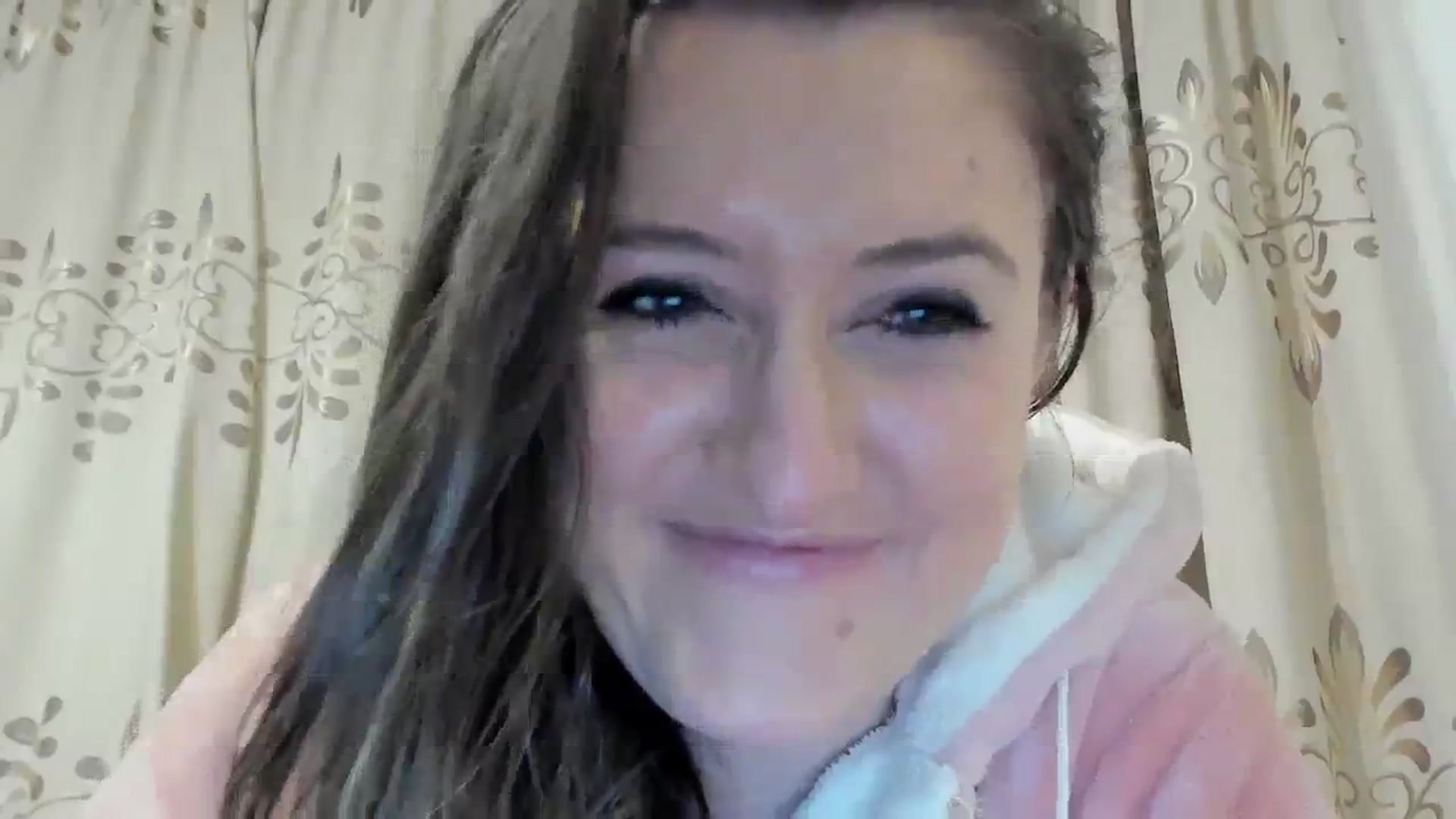 Gallery image thumbnail from BestDream's myfreecams stream on, 03/11/2024, 16:58 image 17 of 20