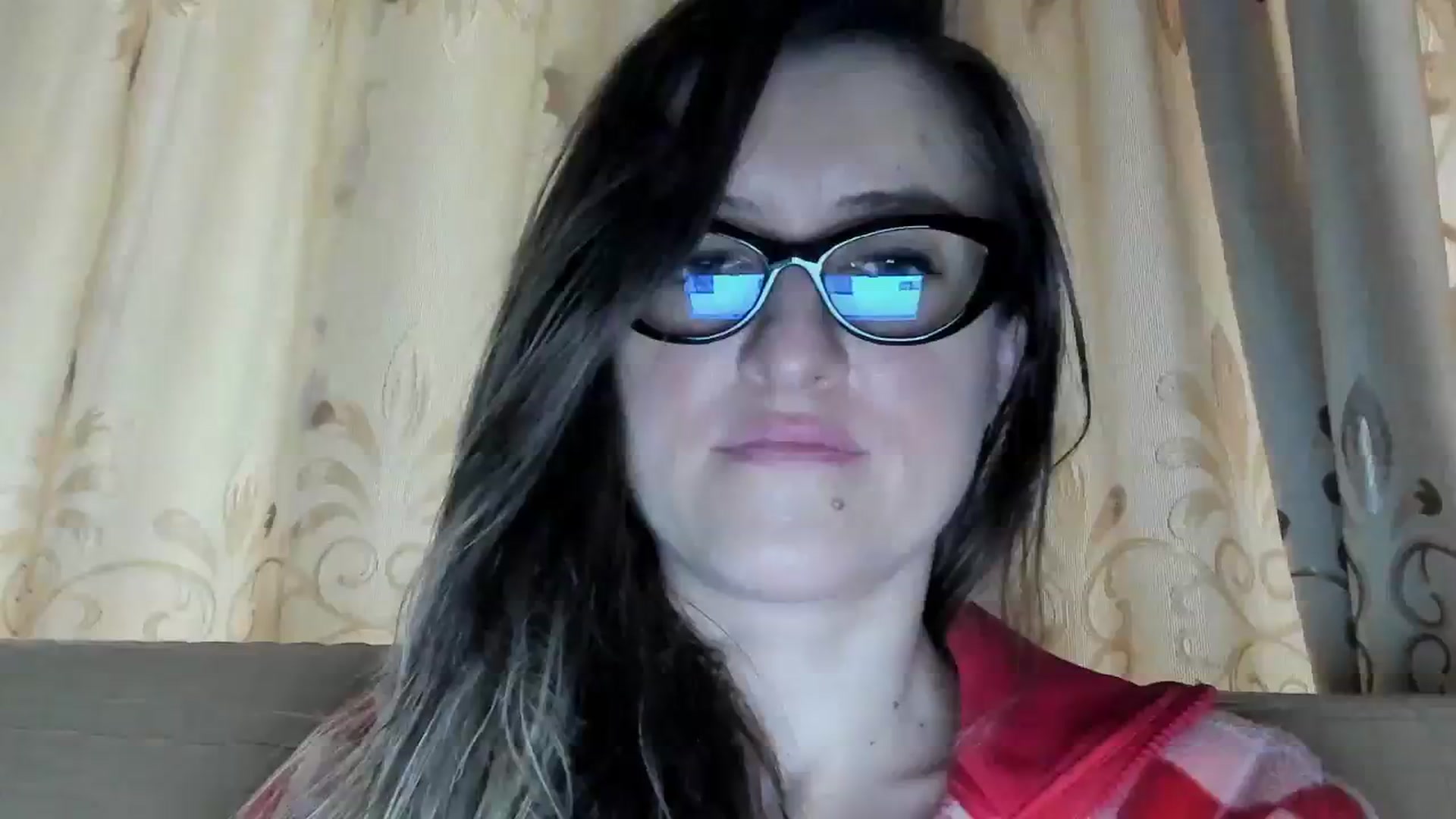 Gallery image thumbnail from BestDream's myfreecams stream on, 03/12/2024, 10:25 image 6 of 20