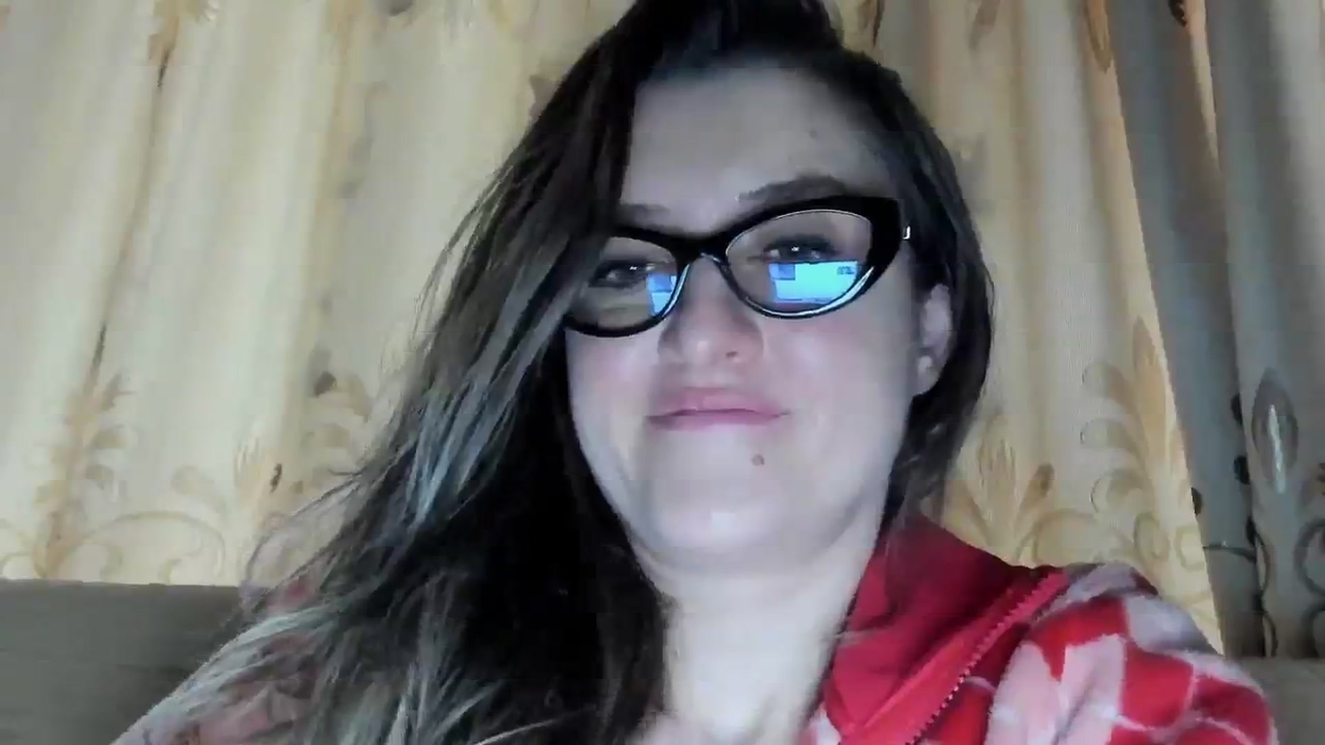Gallery image thumbnail from BestDream's myfreecams stream on, 03/12/2024, 10:25 image 4 of 20